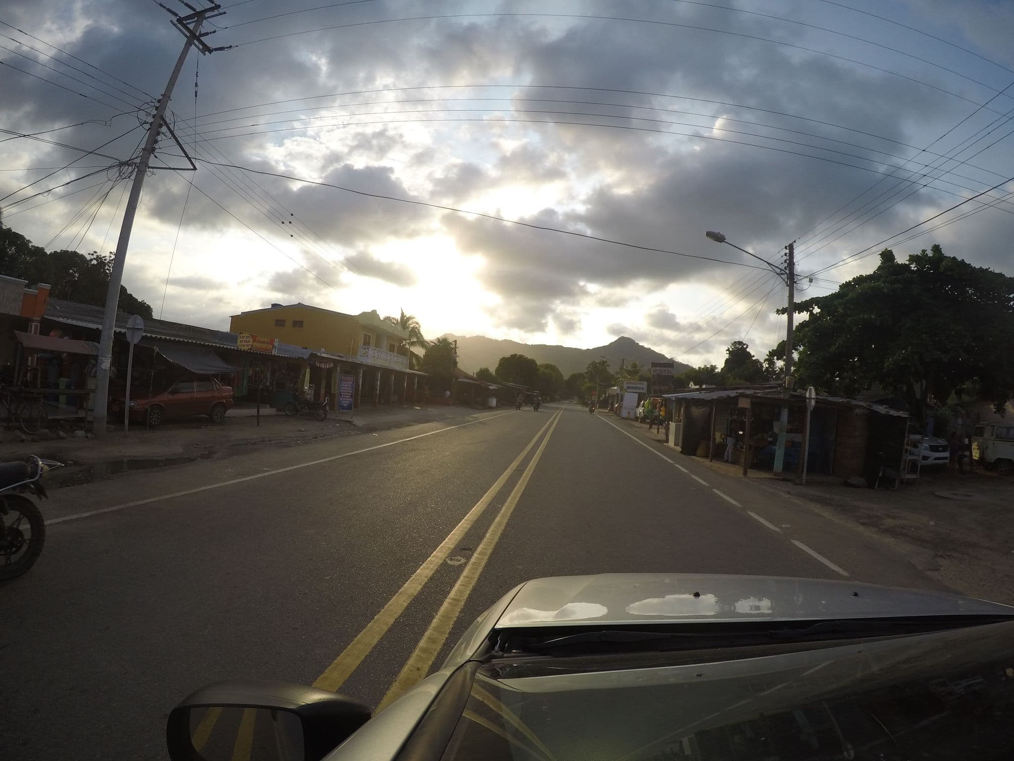 Street view near Hostal Sadhana, Dibulla — © t0mmy (CC BY-SA · Mapillary)