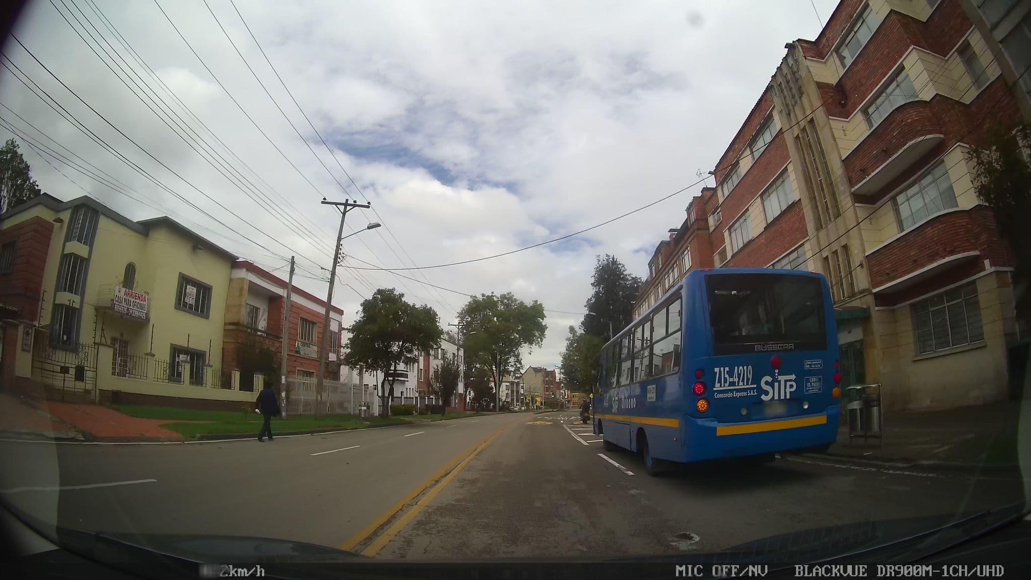 Street view near Teusaquillo Boutique, Bogotá