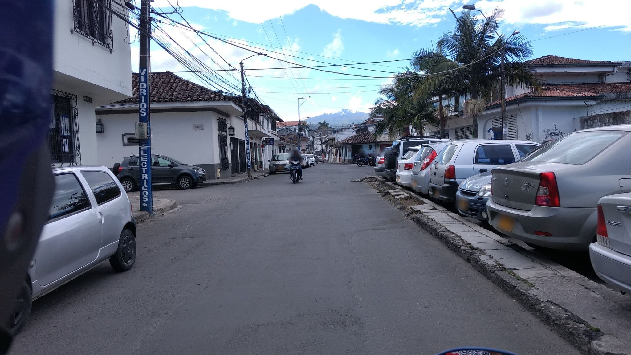 Street view near Free Travellers, Popayán — © alejo1595 (CC BY-SA · Mapillary)