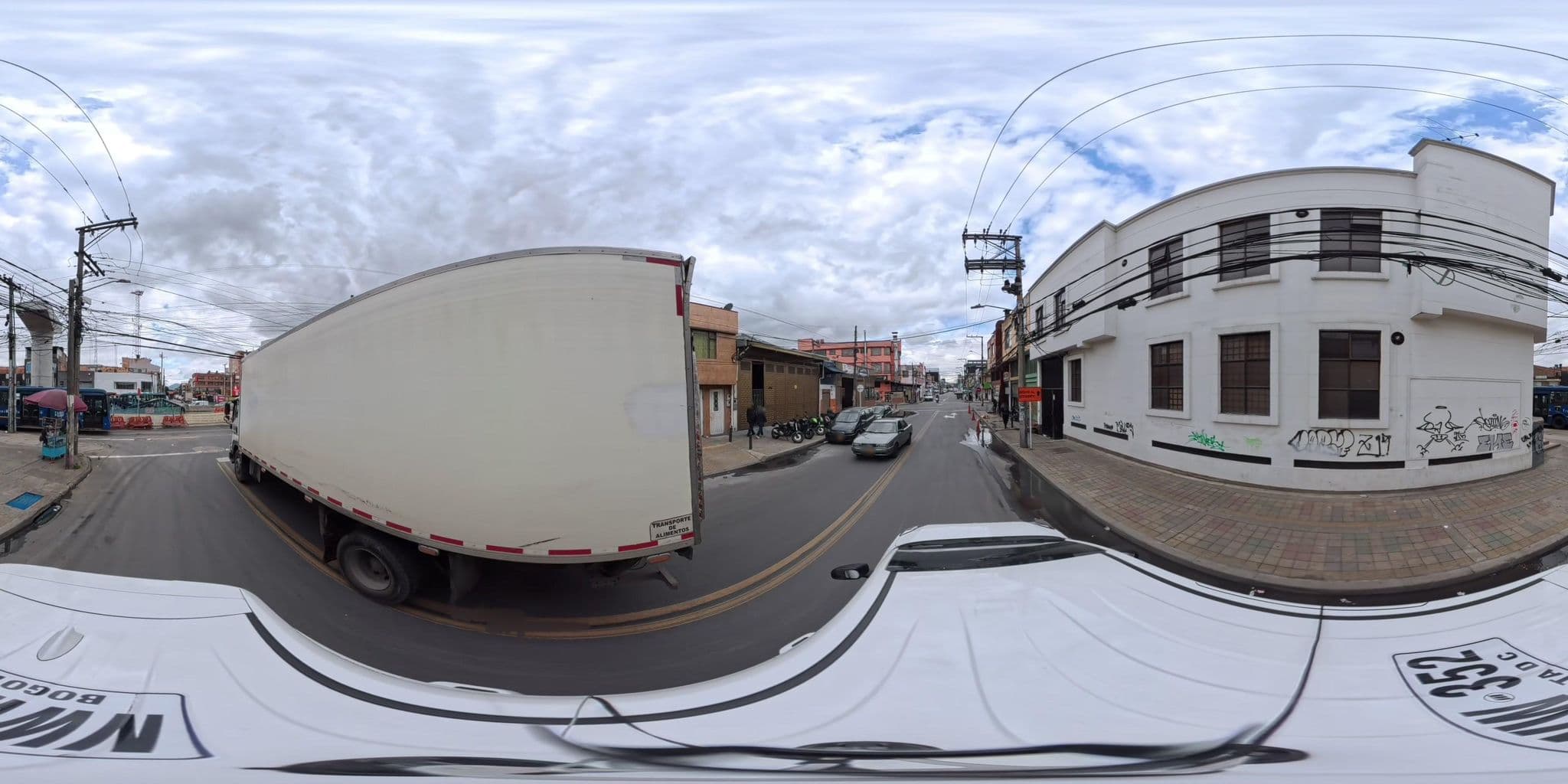 Street view near Santos Inn, Kennedy — © cgalindop (CC BY-SA · Mapillary)