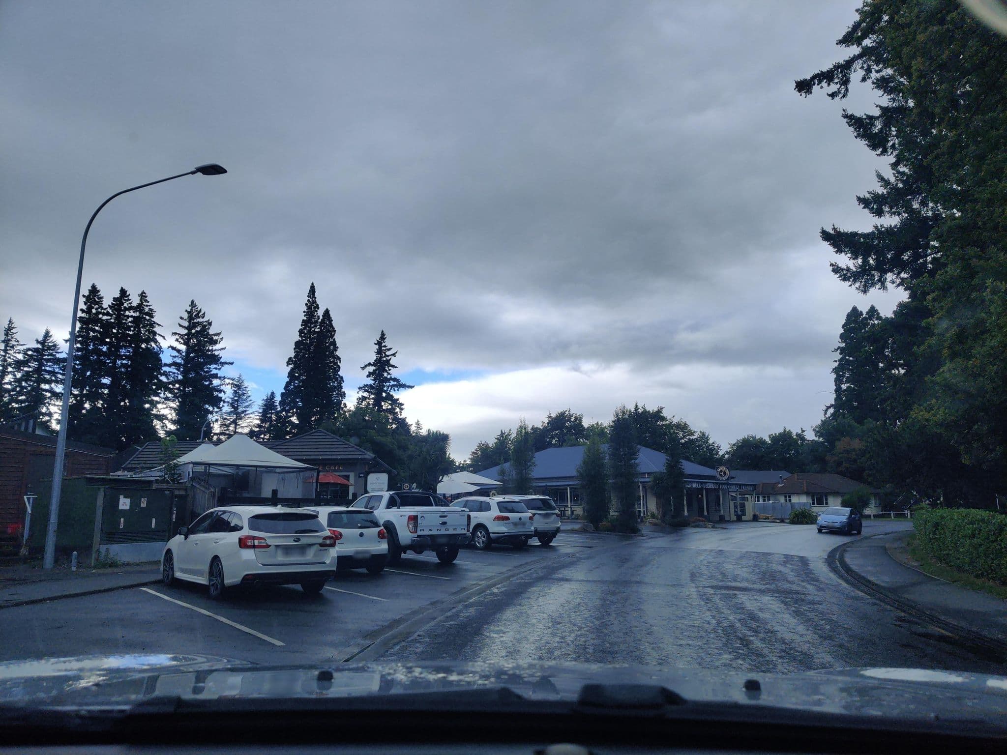 Street view near Hanmer Inn Hanmer Springs, Hanmer Springs — © elphix (CC BY-SA · Mapillary)