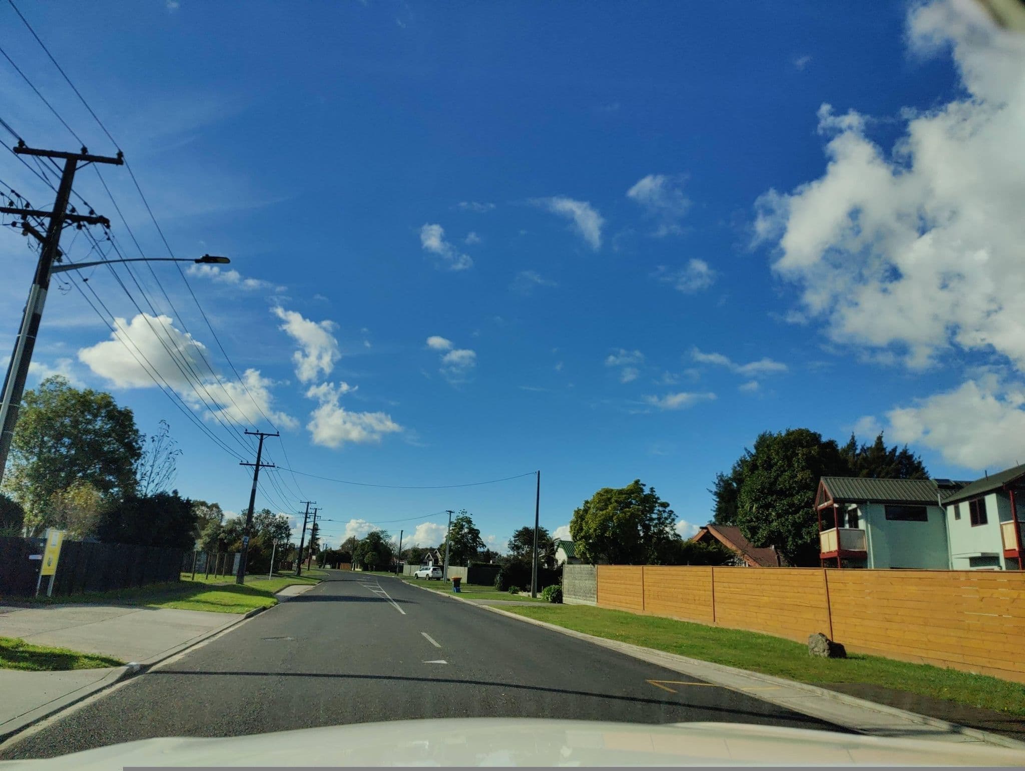 Street view near Kiwi Paka Lodge Rotorua, Rotorua — © elphix (CC BY-SA · Mapillary)