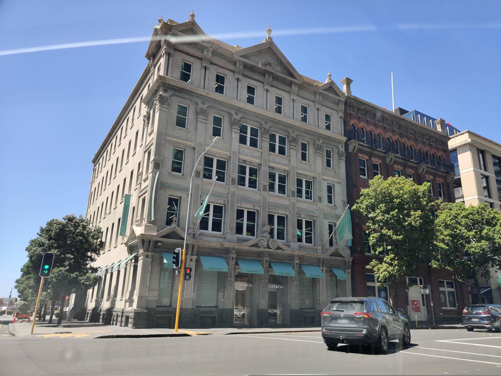 Street view near STAY by Fable, Auckland — © elphix (CC BY-SA · Mapillary)