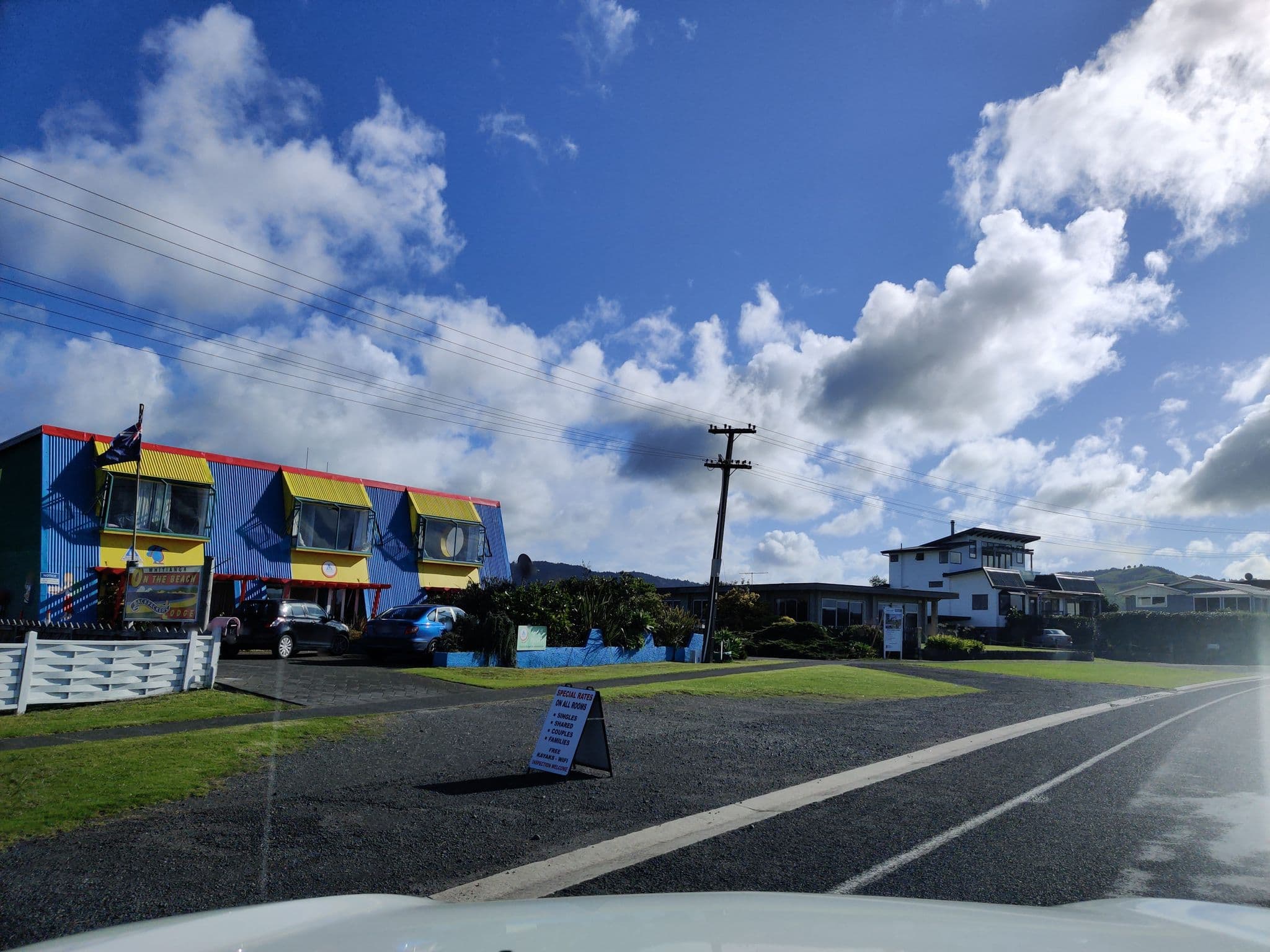 Street view near On the Beach Backpackers Lodge, Whitianga — © elphix (CC BY-SA · Mapillary)