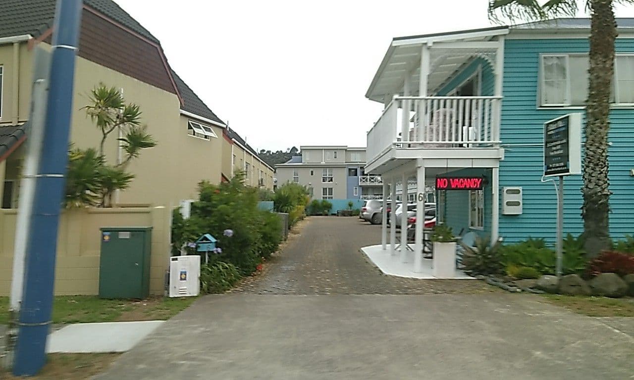 Street view near 6 On Albert, Whitianga — © kibour (CC BY-SA · Mapillary)