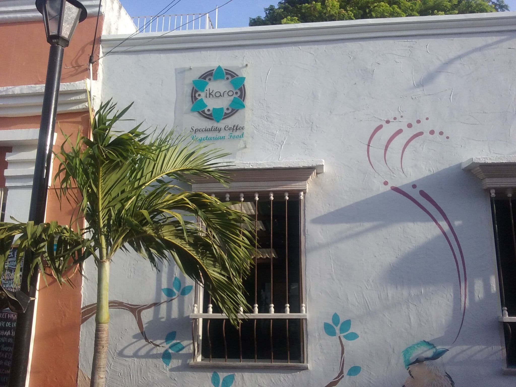 Street view near Mulata Hostal, Santa Marta