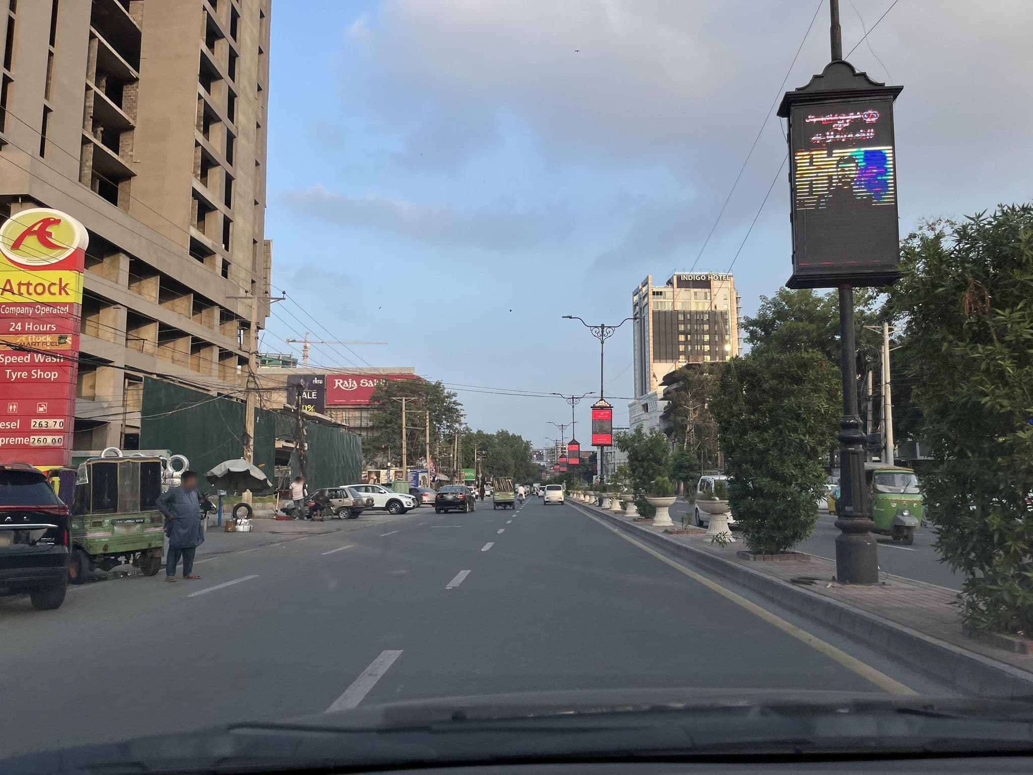 Street view near H&S Hotels, Model Town — © masterofnoroad (CC BY-SA · Mapillary)