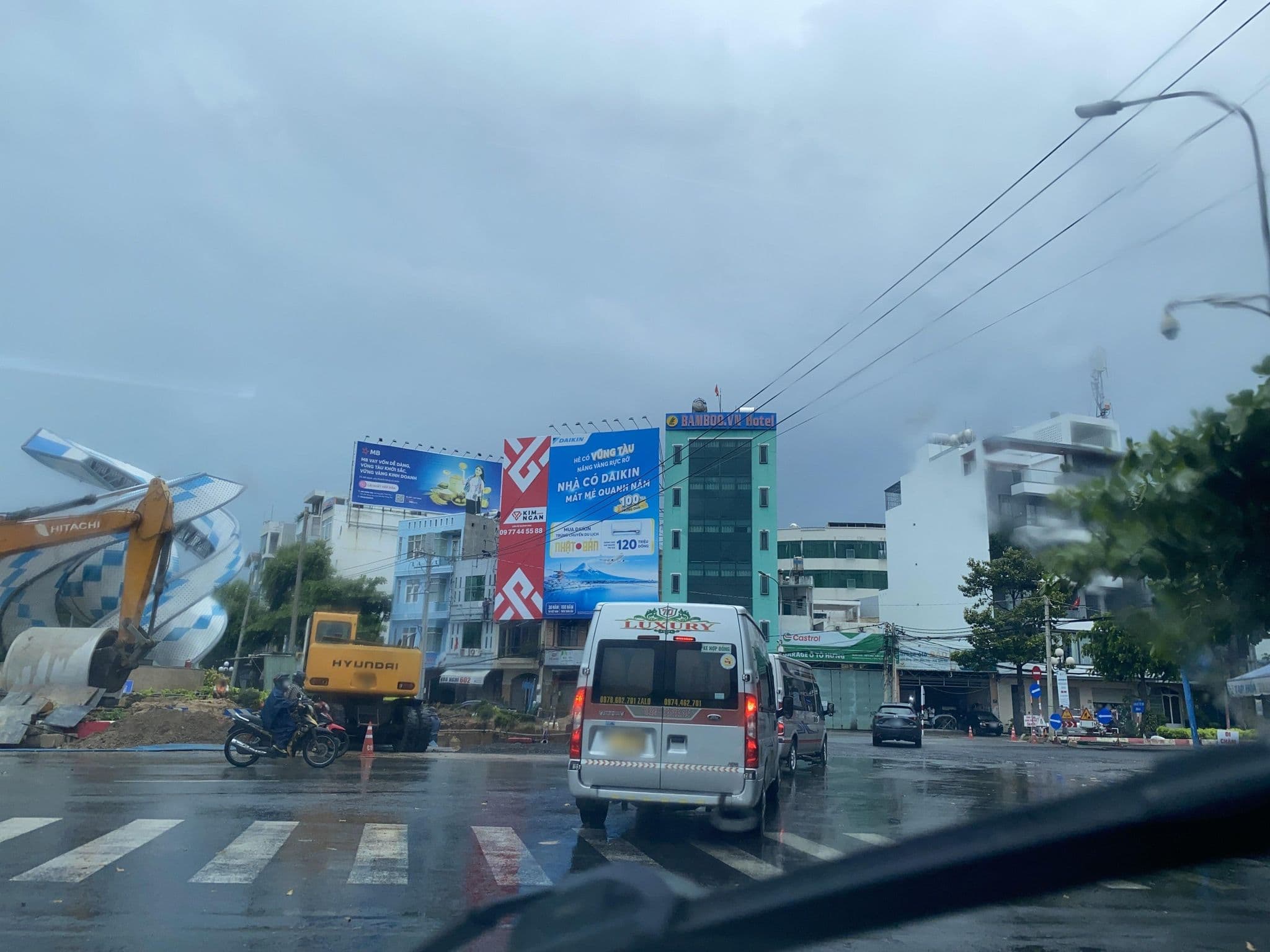 Street view near hotel saigon 2, Vũng Tàu — © DriveWithHoang (CC BY-SA · Mapillary)