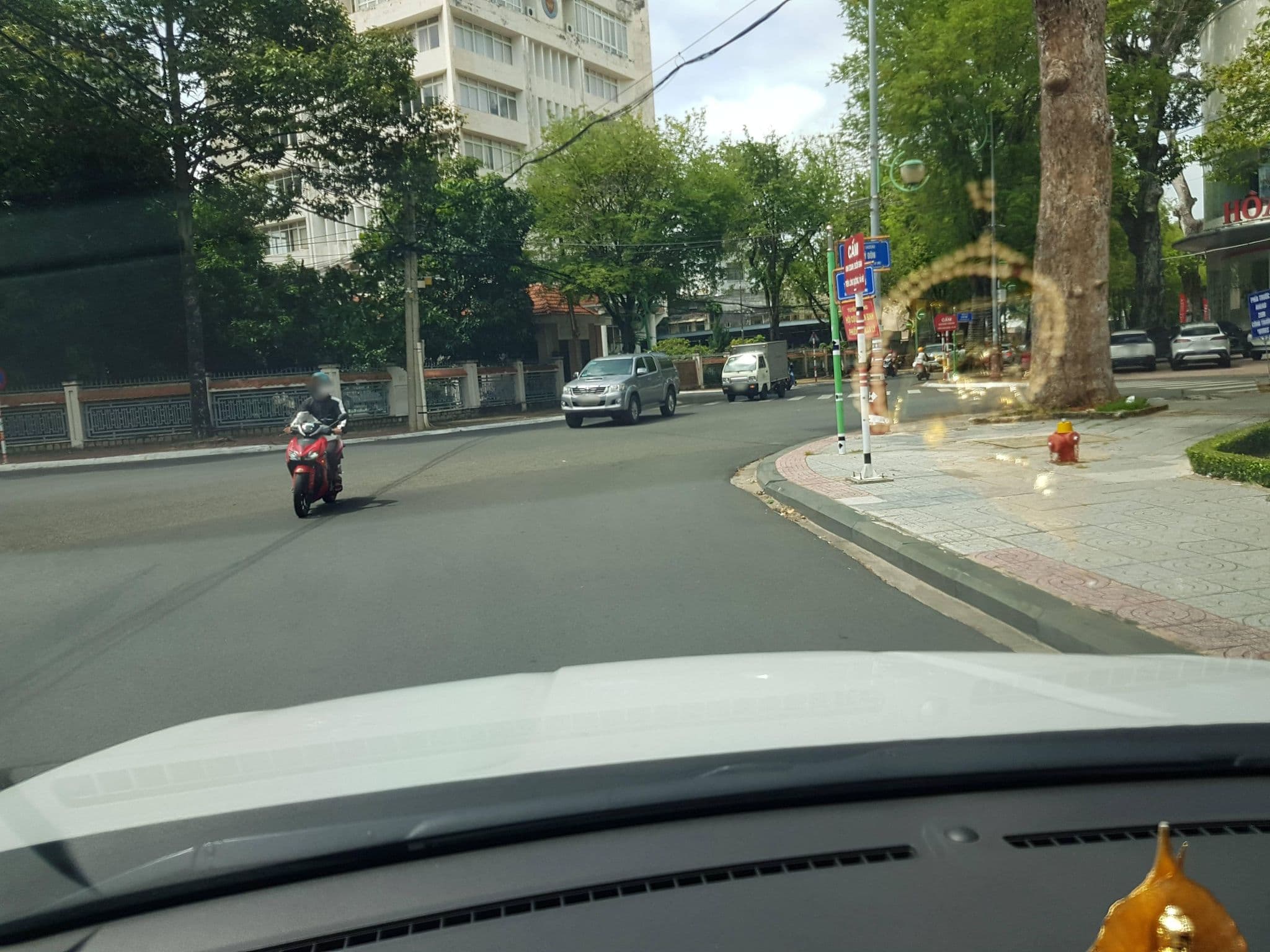 Street view near Muntera, Vũng Tàu — © VPTD (CC BY-SA · Mapillary)