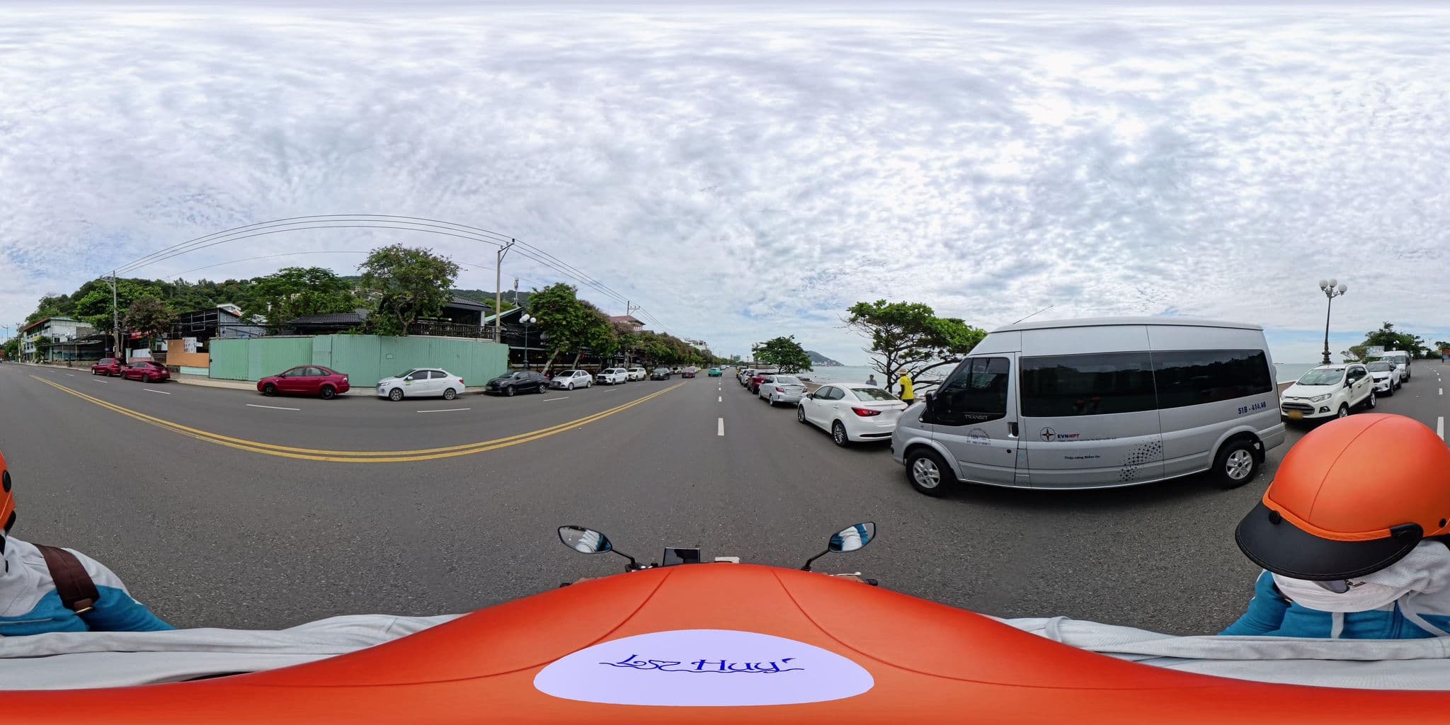 Street view near Kỳ Hoà Hotel, Vũng Tàu — © lyduchuy (CC BY-SA · Mapillary)