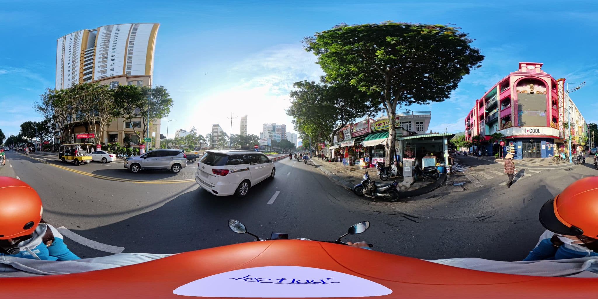 Street view near Lan Anh motel, Vũng Tàu — © lyduchuy (CC BY-SA · Mapillary)