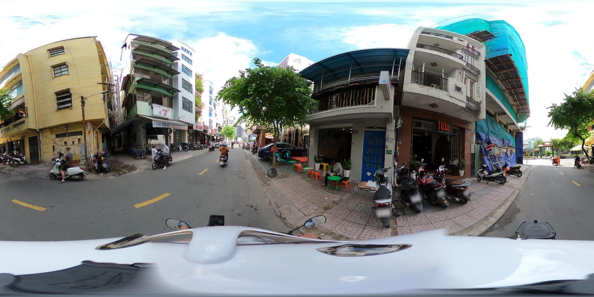 Street view near loom hotel, Quận Ba — © bemaps_1pd (CC BY-SA · Mapillary)