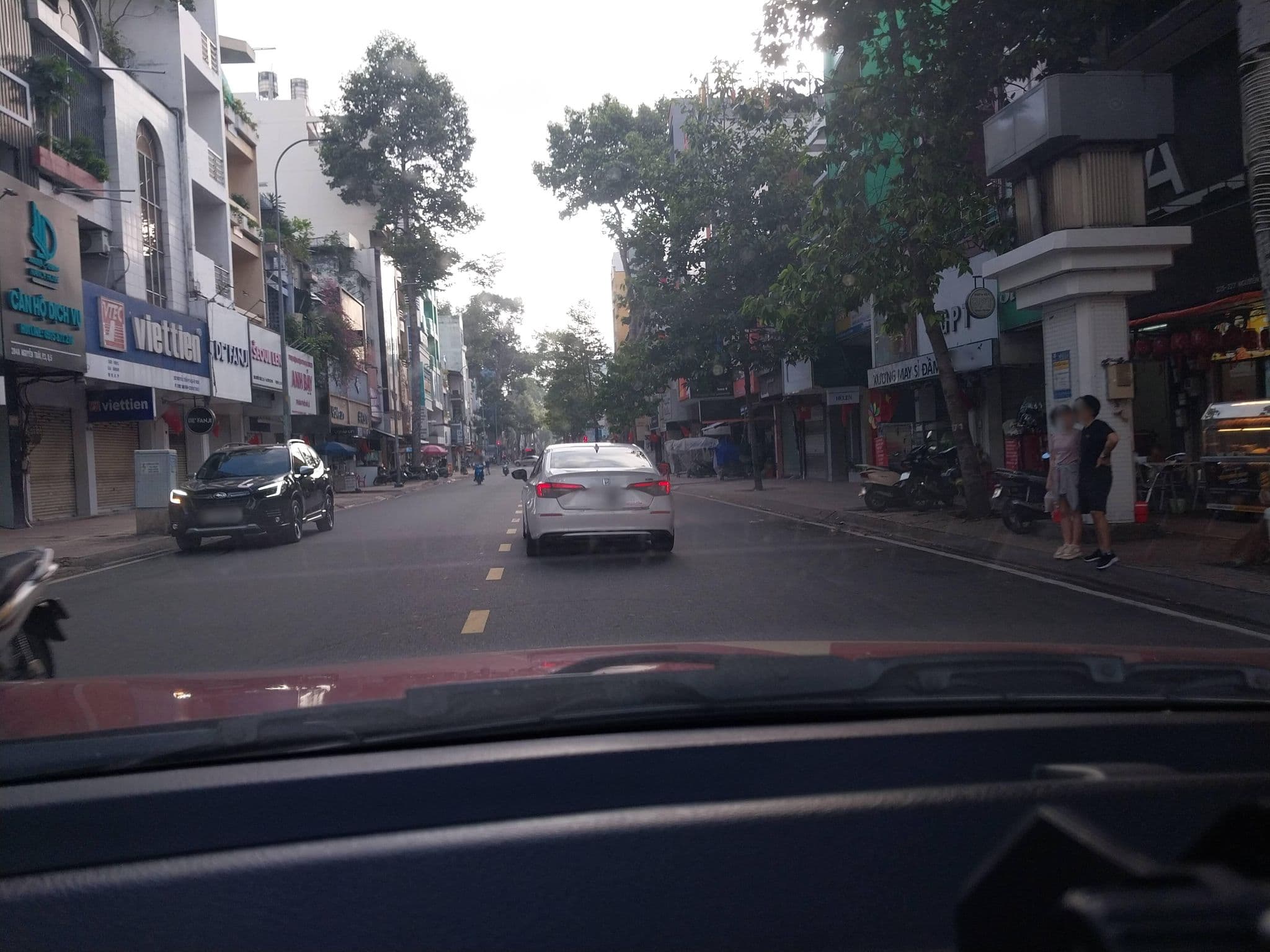Street view near Thai Binh Hotel 2, Quận Năm — © sg_front_1 (CC BY-SA · Mapillary)