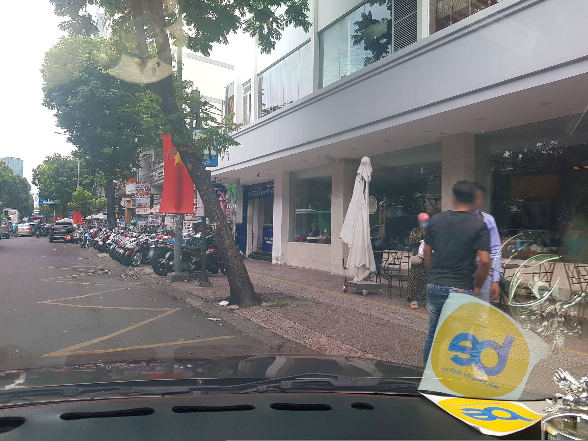 Street view near Liberty Saigon Greenview Hotel, Quận Ba — © bemaps1 (CC BY-SA · Mapillary)