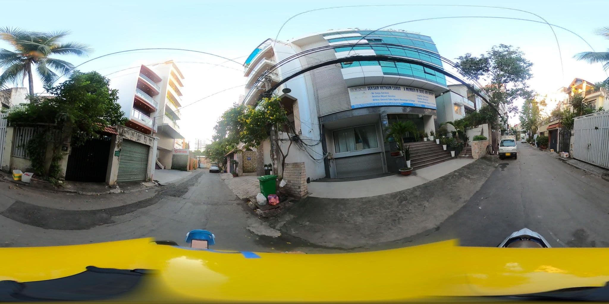 Street view near Khách Sạn Hướng Dương, Tân Bình — © bemaps3_sg (CC BY-SA · Mapillary)