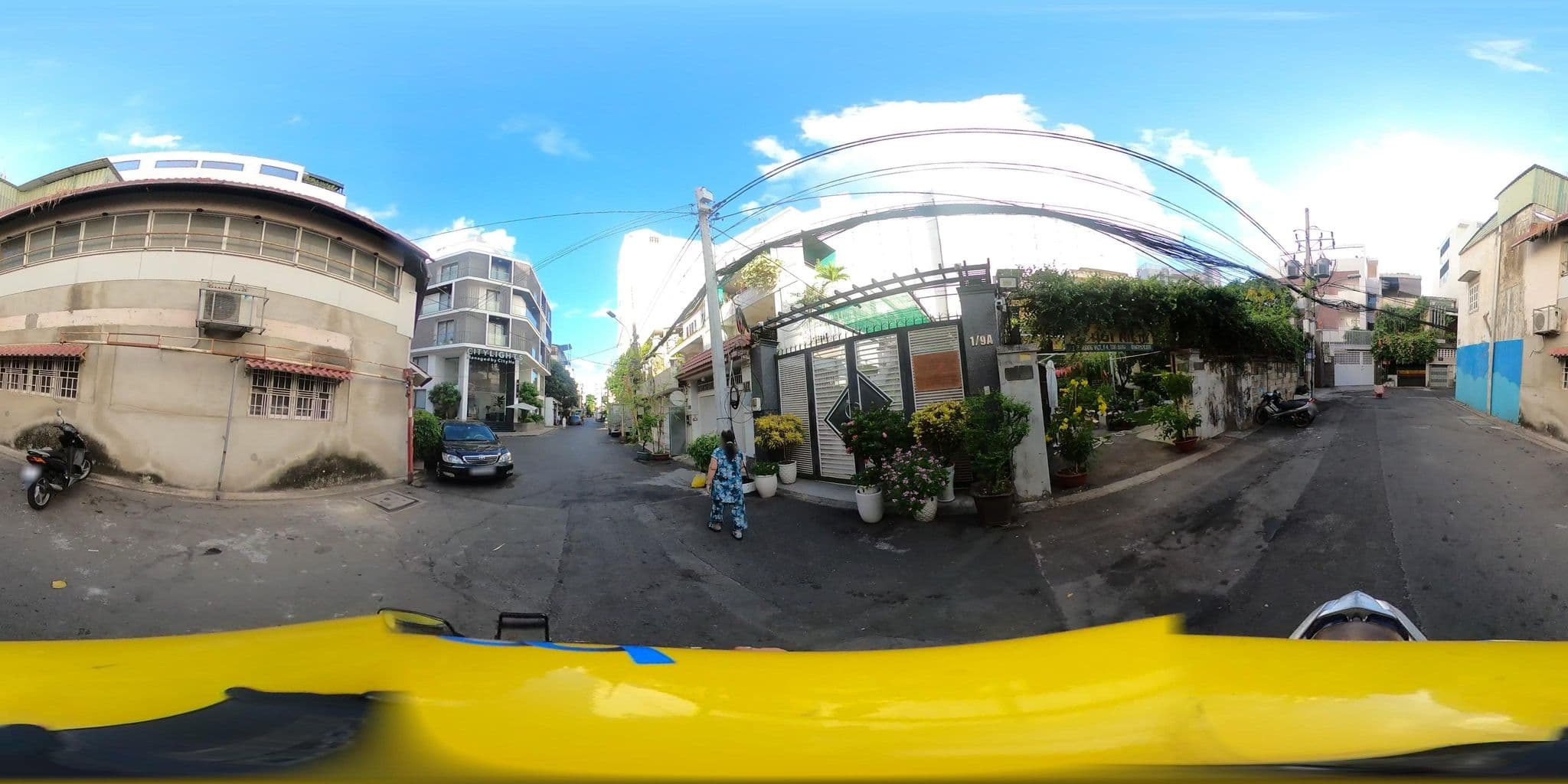 Street view near Hoang Long Hotel, Tân Bình — © bemaps3_sg (CC BY-SA · Mapillary)