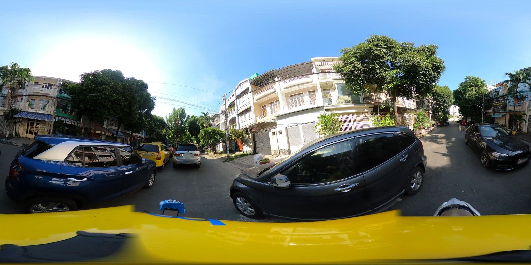 Street view near Hoa Thinh Hotel, Ho Chi Minh City — © bemaps3_sg (CC BY-SA · Mapillary)