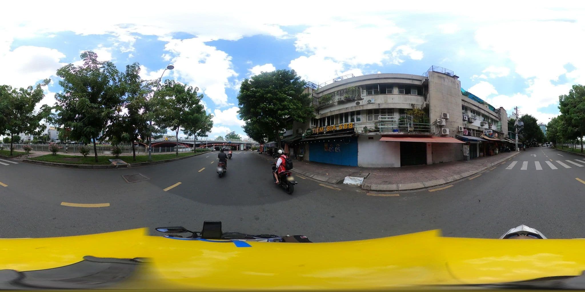 Street view near Paracel Hotel, Quận Ba — © bemaps3_sg (CC BY-SA · Mapillary)