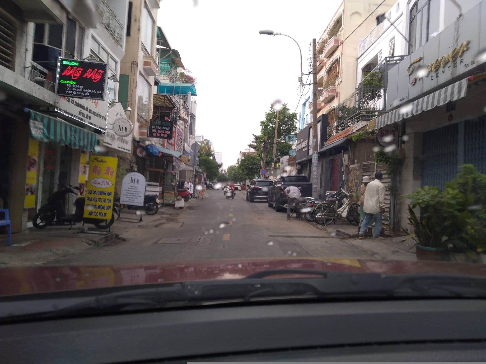 Street view near Хошимин, Quận Ba — © sg_front_1 (CC BY-SA · Mapillary)