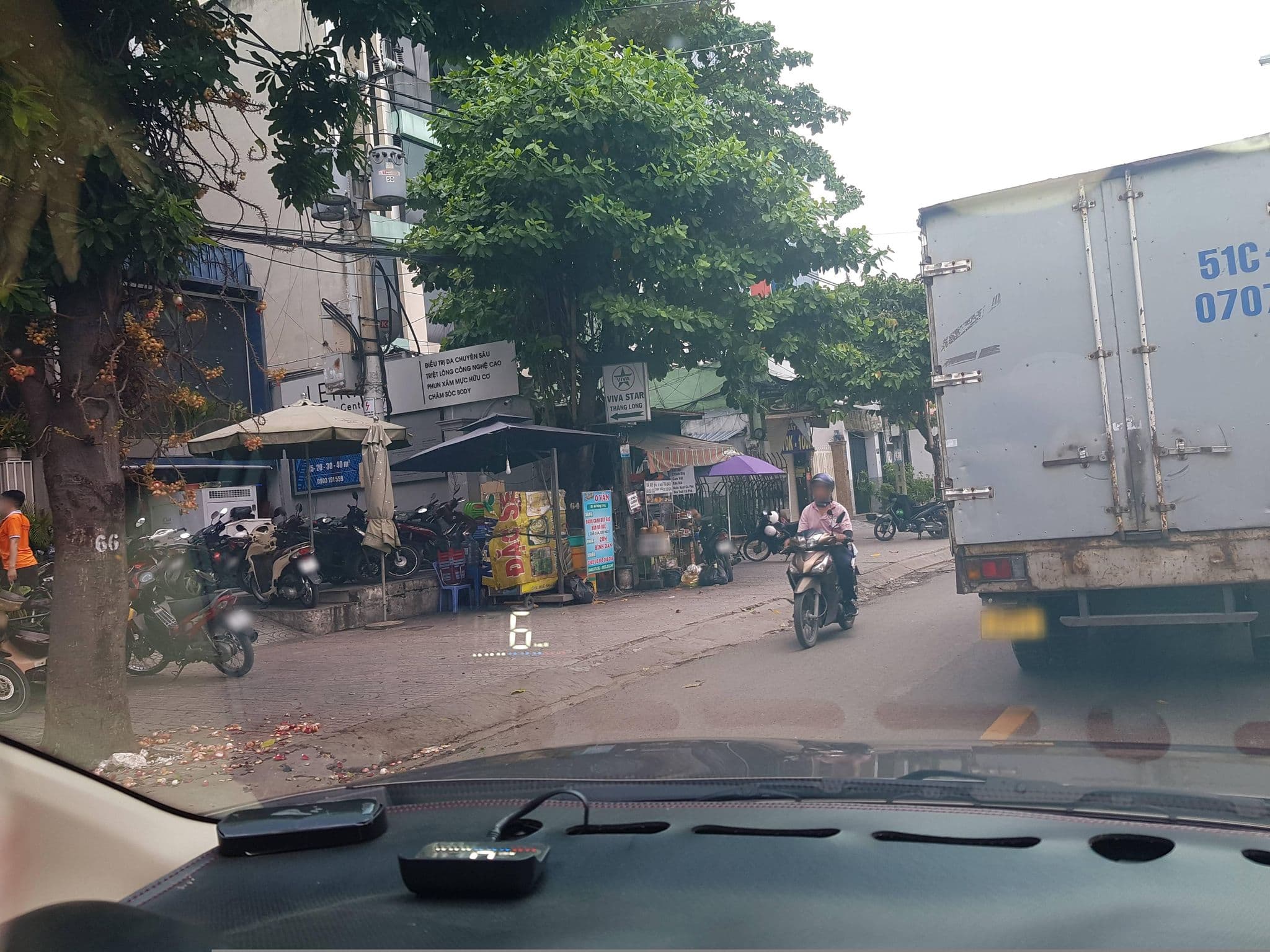 Street view near Minh Hieu, Tân Bình — © bemaps1 (CC BY-SA · Mapillary)