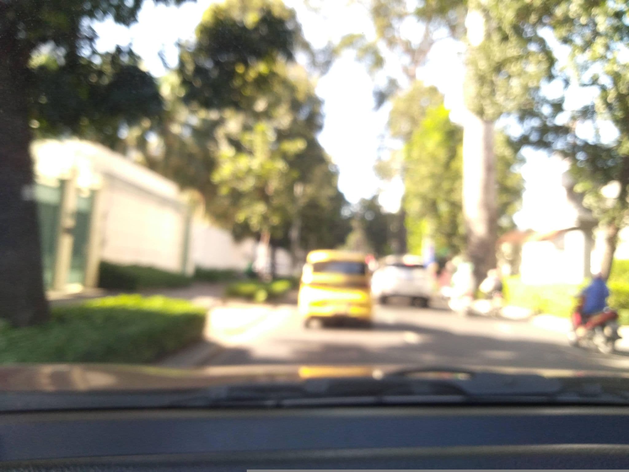 Street view near Que Huong Liberty 1 Saigon Hotel, Quận Ba — © sg_front_1 (CC BY-SA · Mapillary)