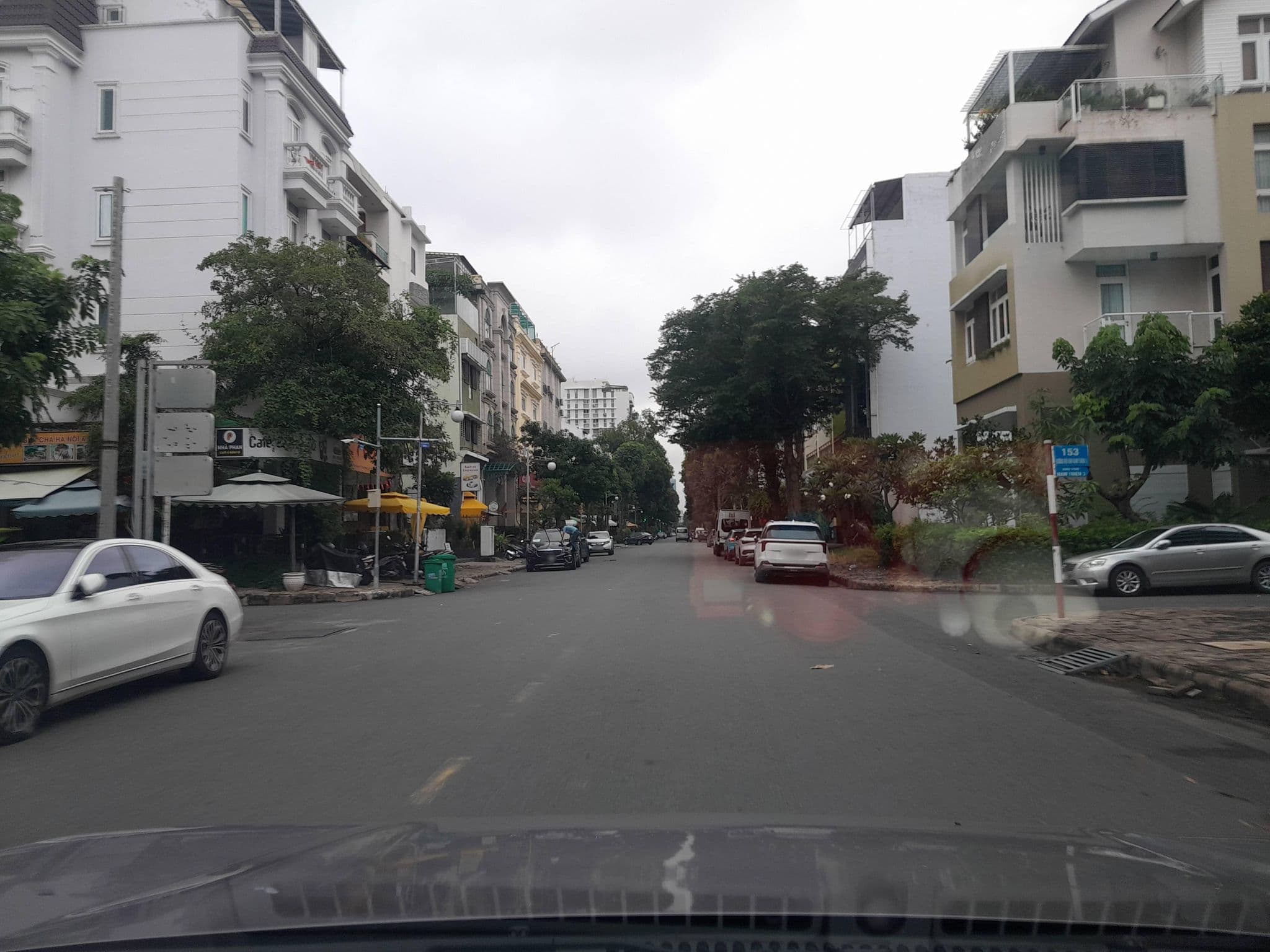 Street view near Fide, Quận Bốn — © sg_front_3 (CC BY-SA · Mapillary)