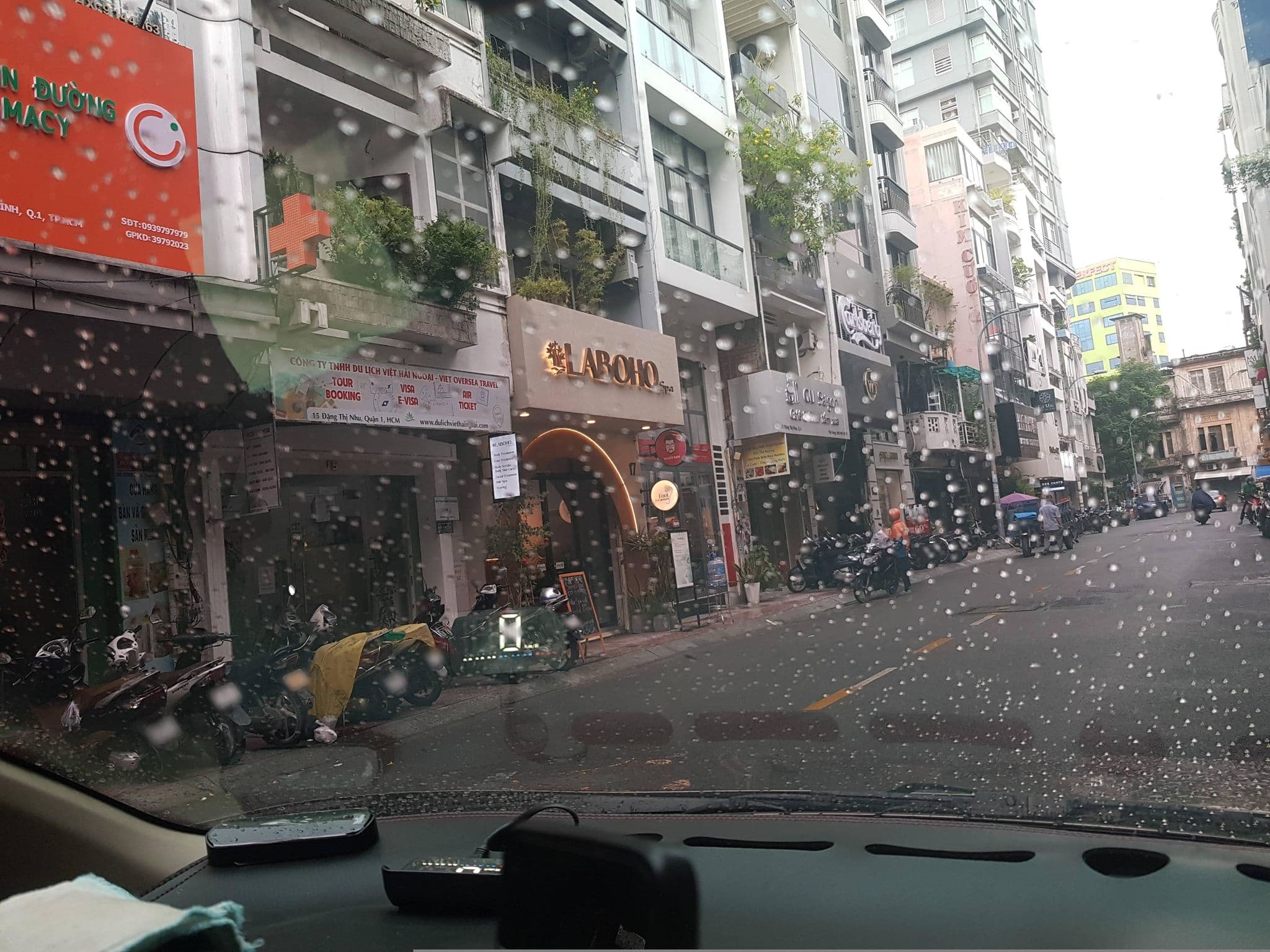 Street view near compass living ben thanh, Quận Bốn — © bemaps1 (CC BY-SA · Mapillary)