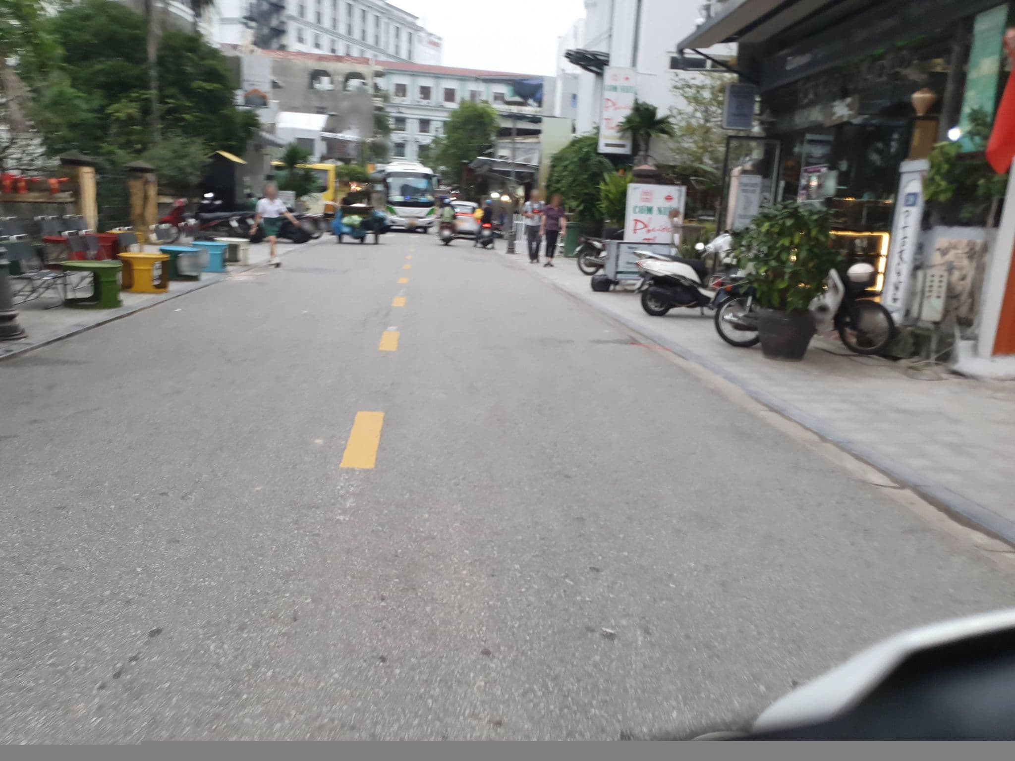 Street view near Halo Guest House, Huế — © russmcd (CC BY-SA · Mapillary)