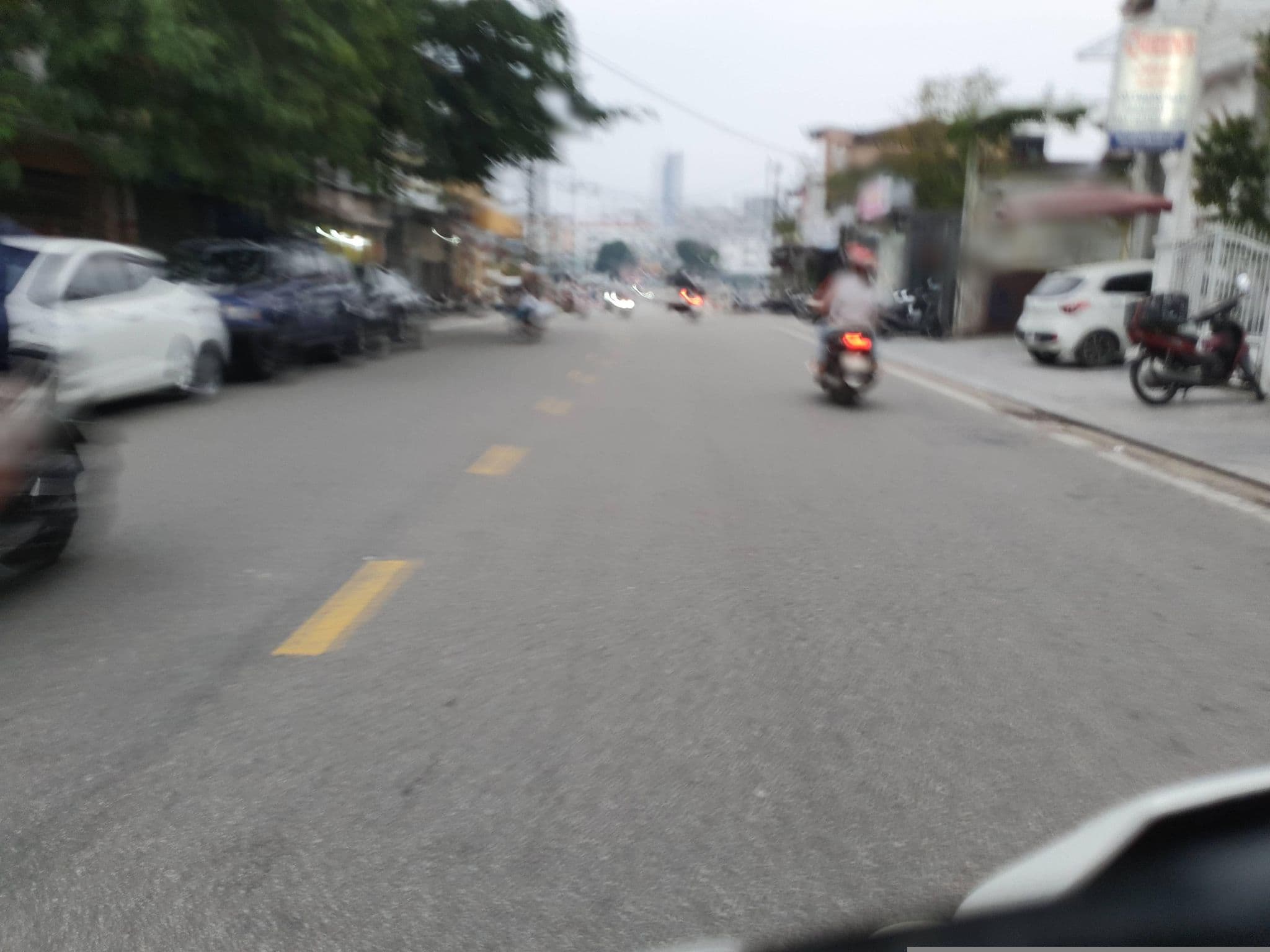 Street view near Huong Vy Hotel, Huế — © russmcd (CC BY-SA · Mapillary)