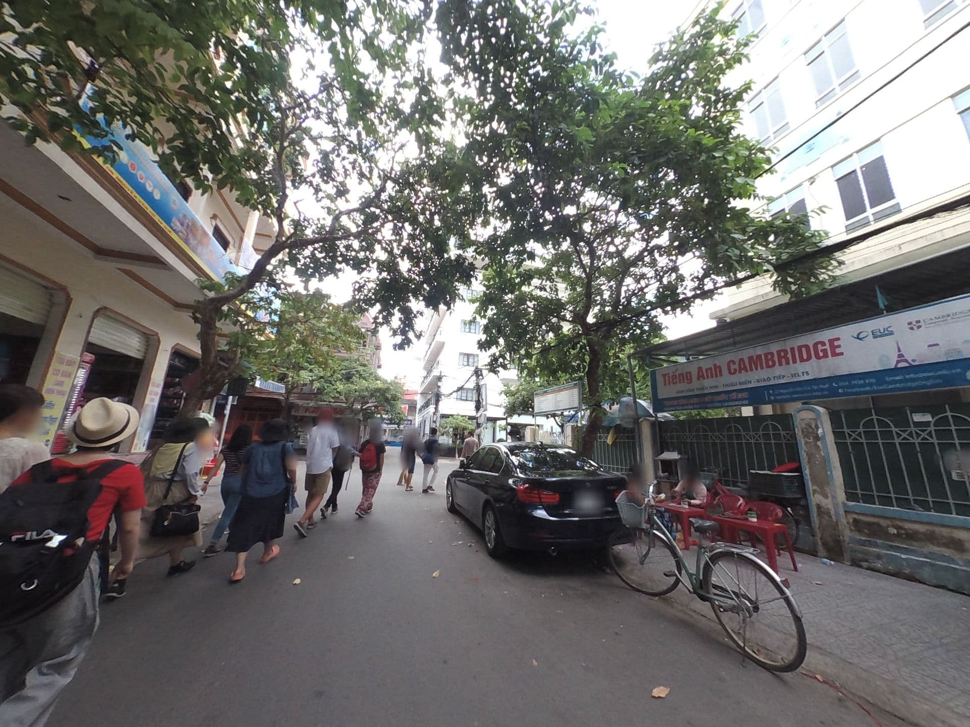 Street view near Hue Queen Hotel, Huế — © rsnaru (CC BY-SA · Mapillary)