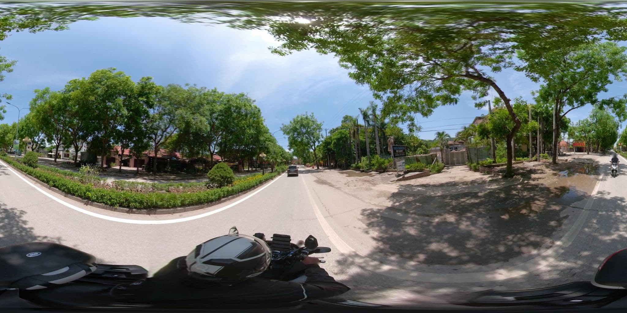 Street view near Thien Truong An Hotel, Ninh Bình — © l1ndemann (CC BY-SA · Mapillary)