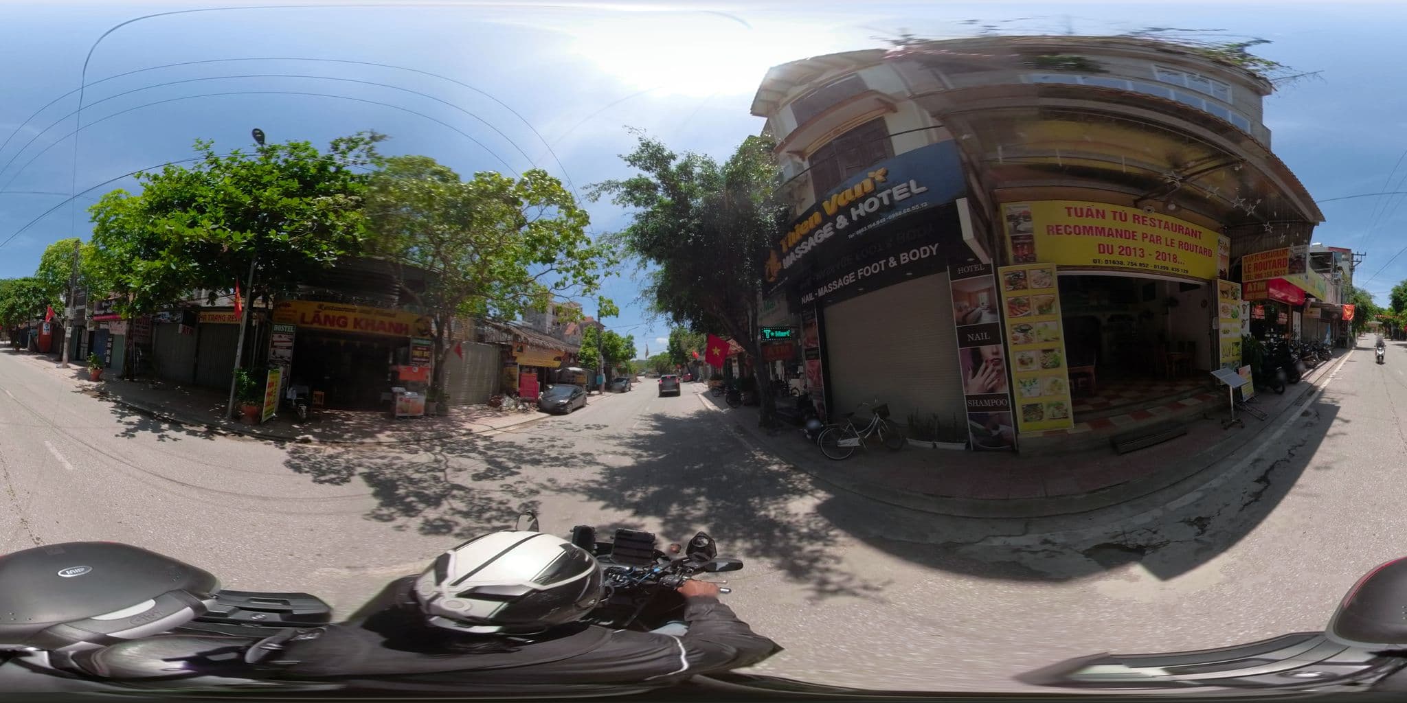 Street view near Ha Trang Guesthouse, Ninh Bình — © l1ndemann (CC BY-SA · Mapillary)