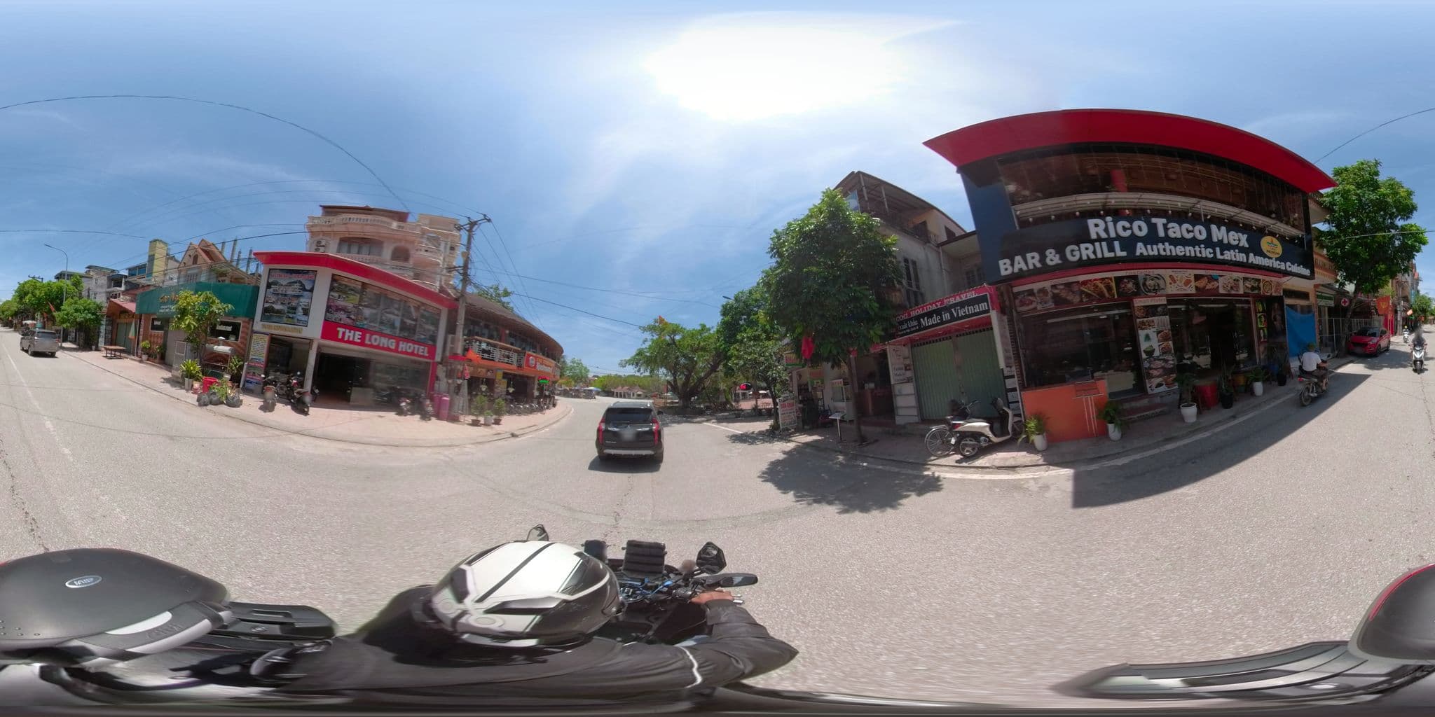 Street view near Hotel Victoria, Ninh Bình — © l1ndemann (CC BY-SA · Mapillary)