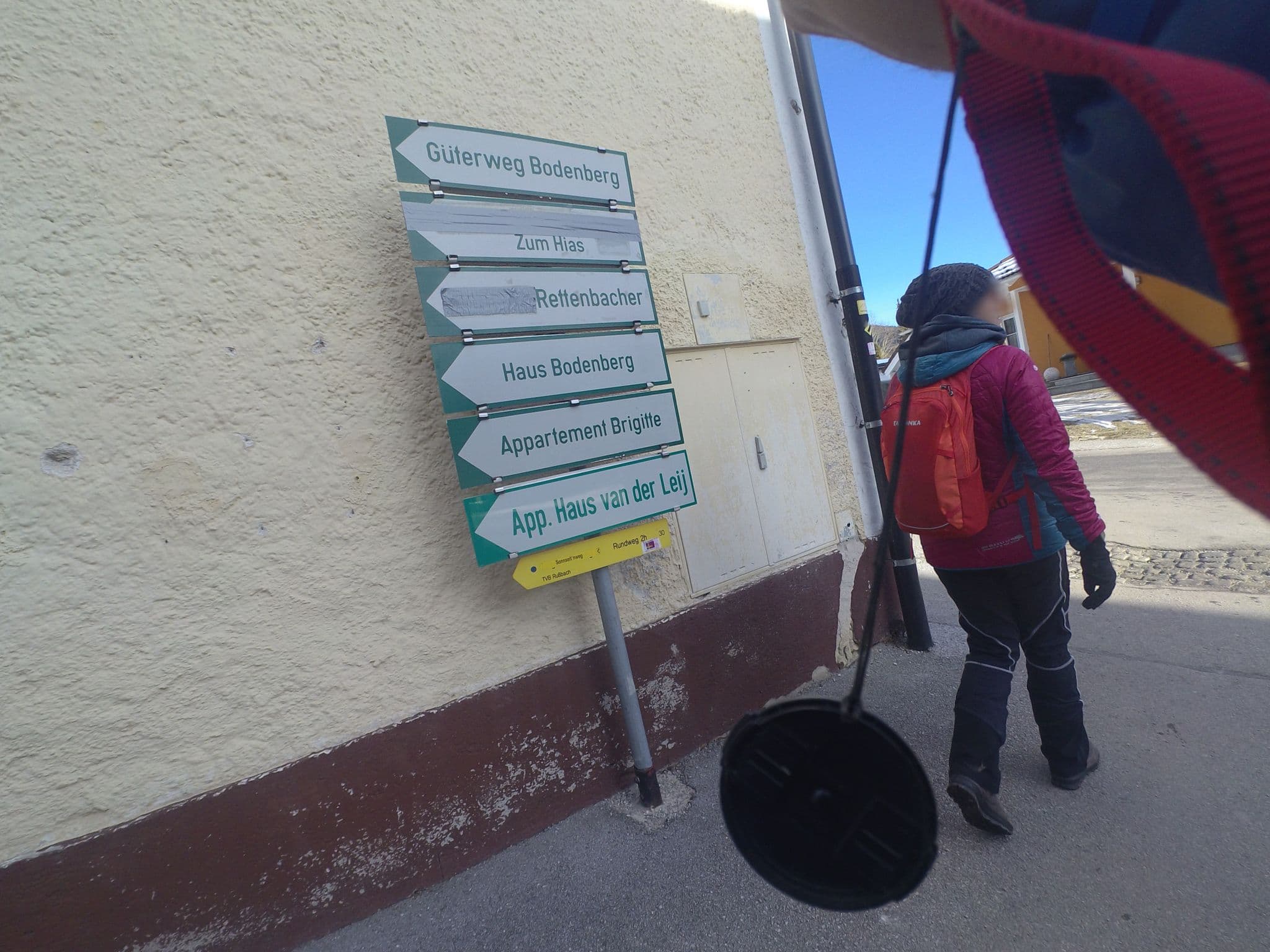 Street view near Apartments Gamsfeld, Gosau — © schermy_at (CC BY-SA · Mapillary)