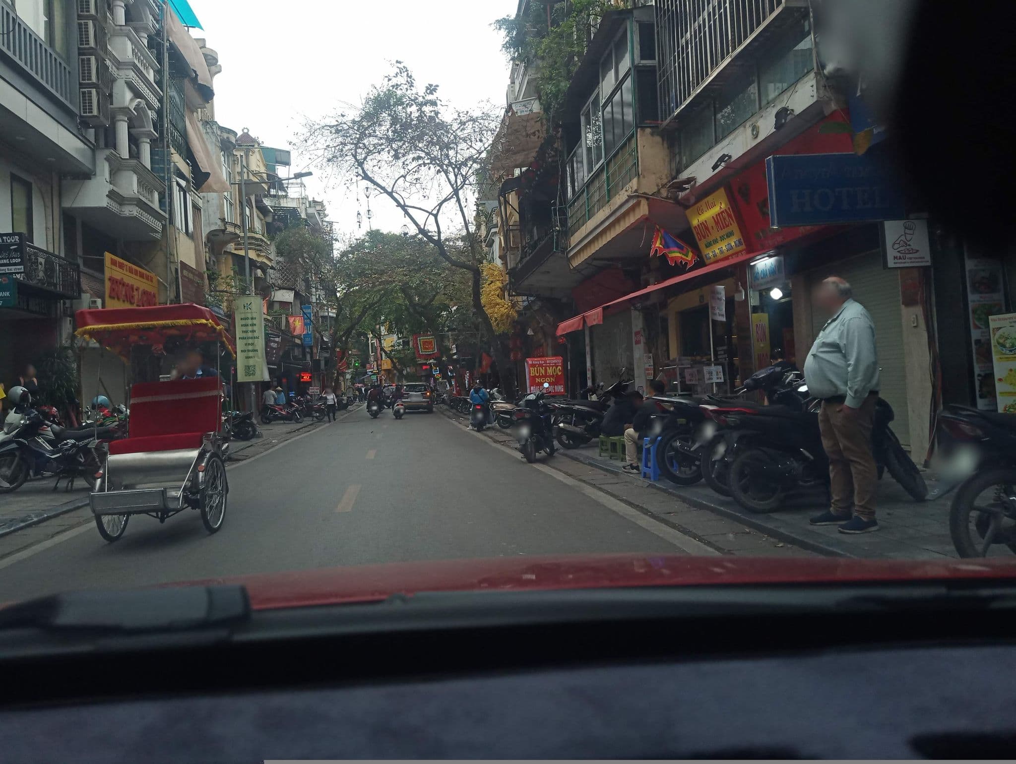 Street view near Asia Backpacker Hostel, Hoàn Kiếm — © hn_front_1 (CC BY-SA · Mapillary)