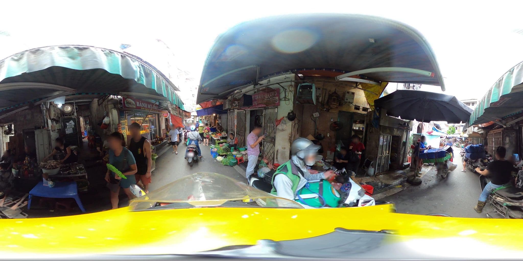 Street view near Boutique House, Hoàn Kiếm — © bemaps_hn_kien (CC BY-SA · Mapillary)