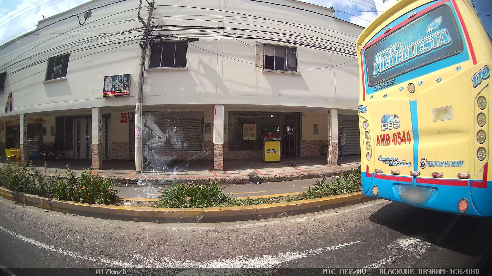 Street view near Hospedaje JC, Bucaramanga — © kaart_2 (CC BY-SA · Mapillary)