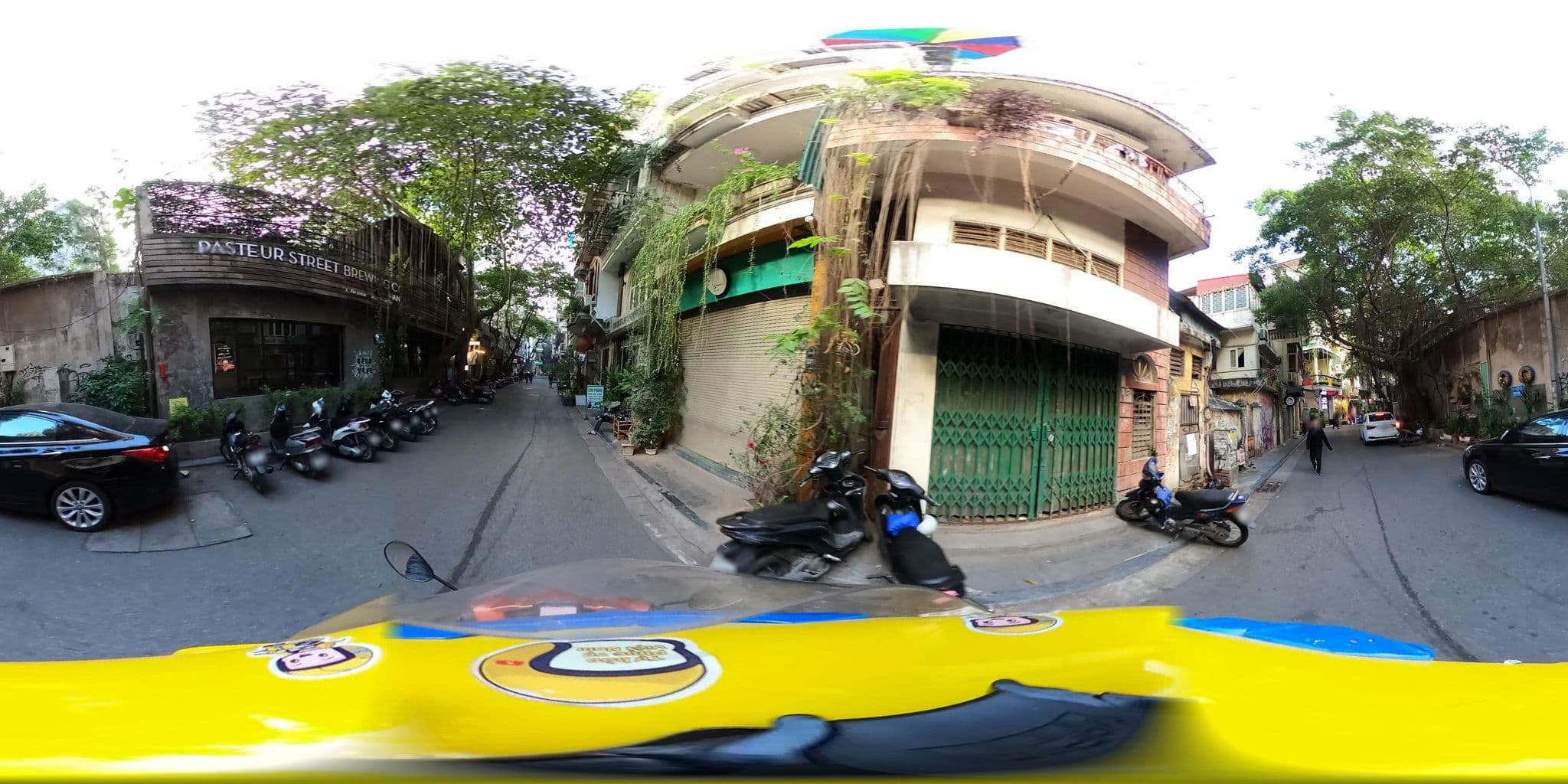 Street view near Hanoi Spring Hotel II, Hoàn Kiếm — © bemaps2_hn (CC BY-SA · Mapillary)