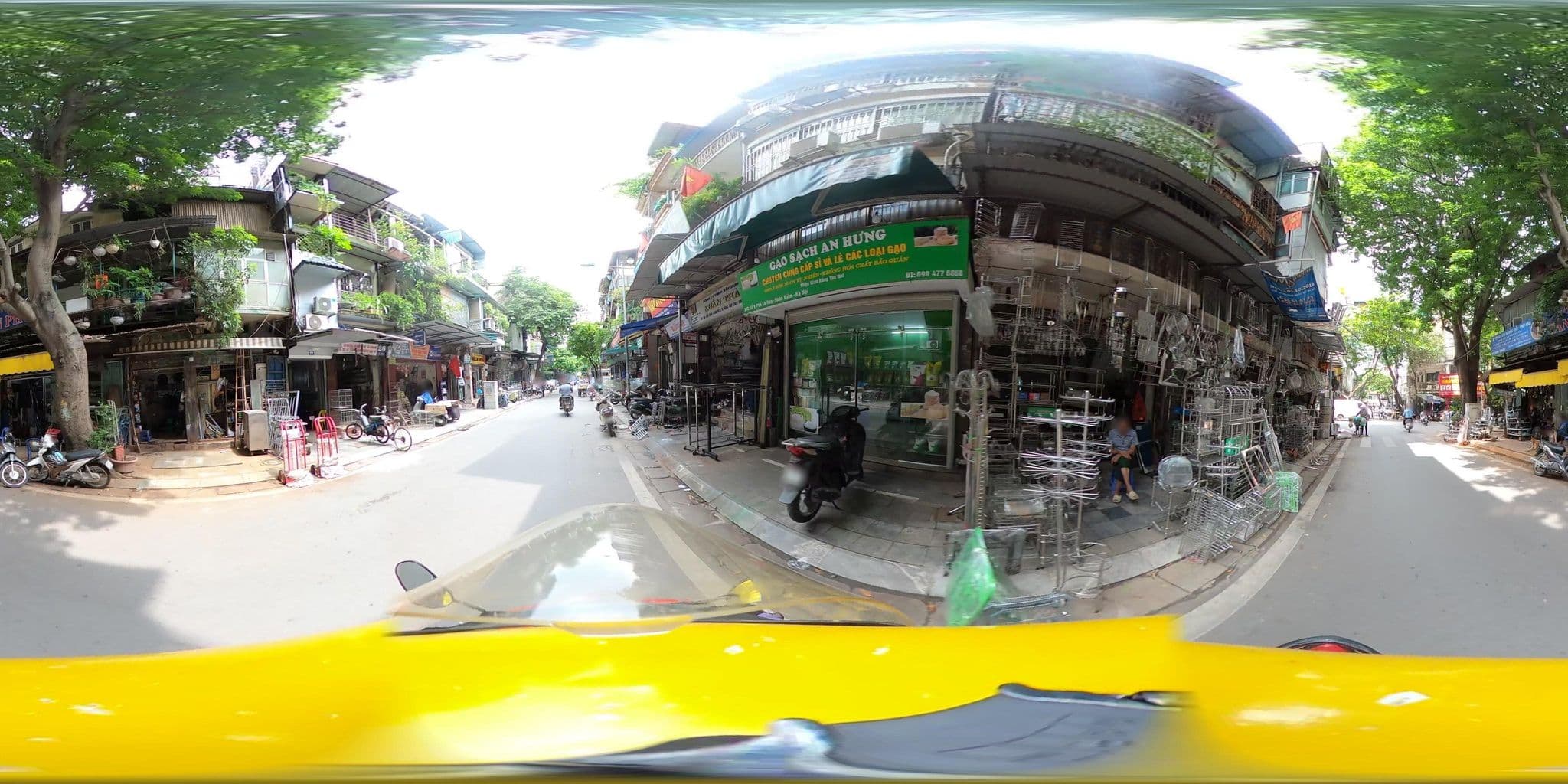 Street view near Ngăn Đá Tủ Lạnh, Hoàn Kiếm — © bemaps_hn_kien (CC BY-SA · Mapillary)