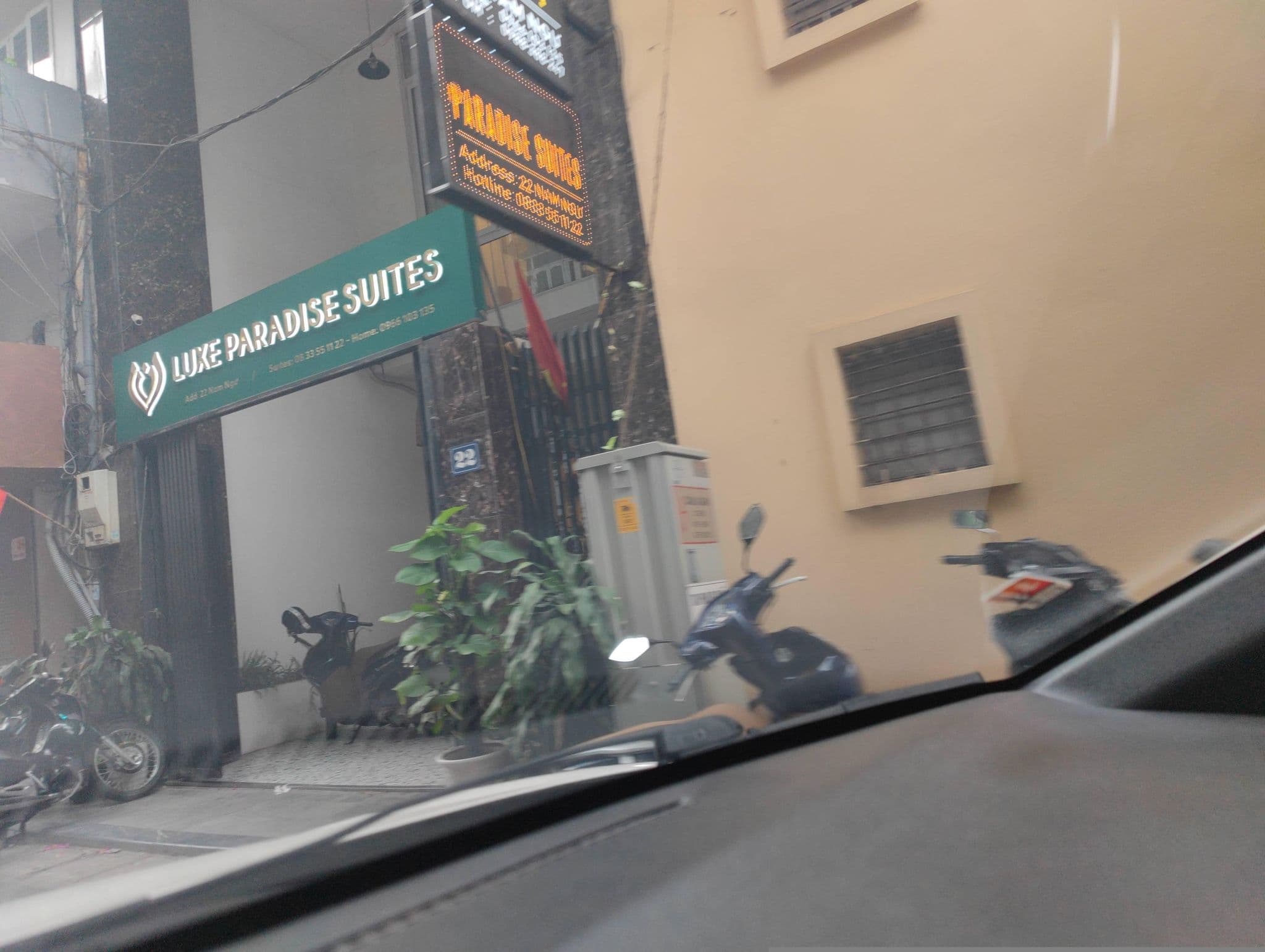Street view near Khách Sạn 1-2-3 Hà Nội, Hanoi — © hn_right_2 (CC BY-SA · Mapillary)