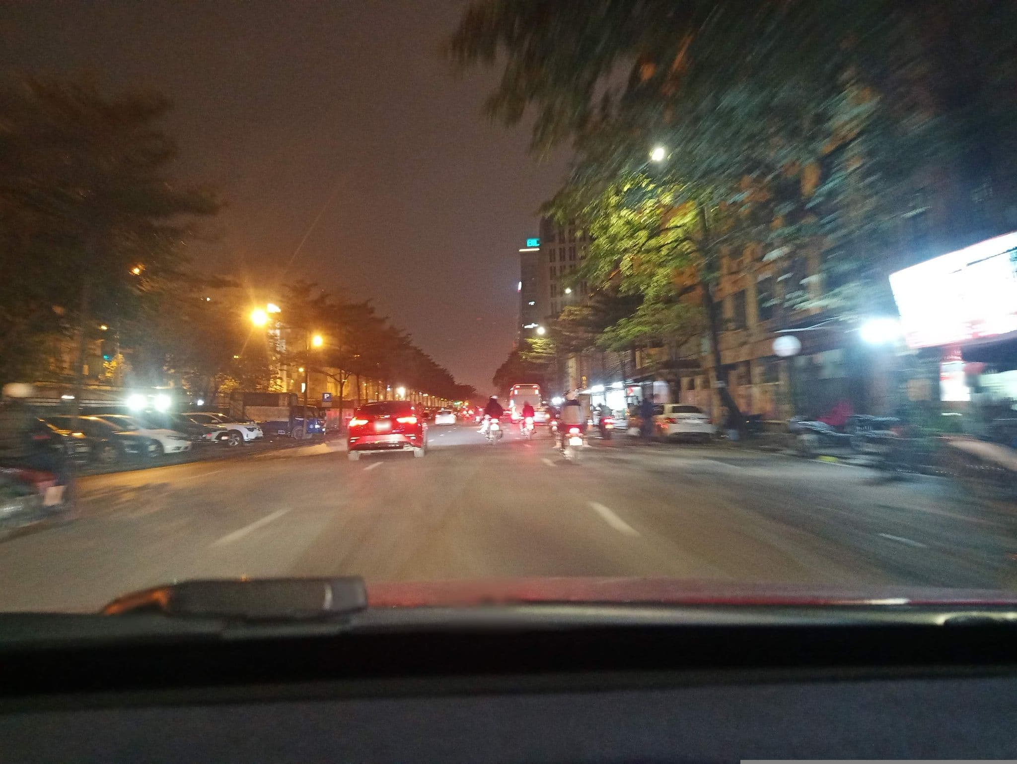 Street view near Thison Hotel 2, Hoàn Kiếm — © hn_front_1 (CC BY-SA · Mapillary)