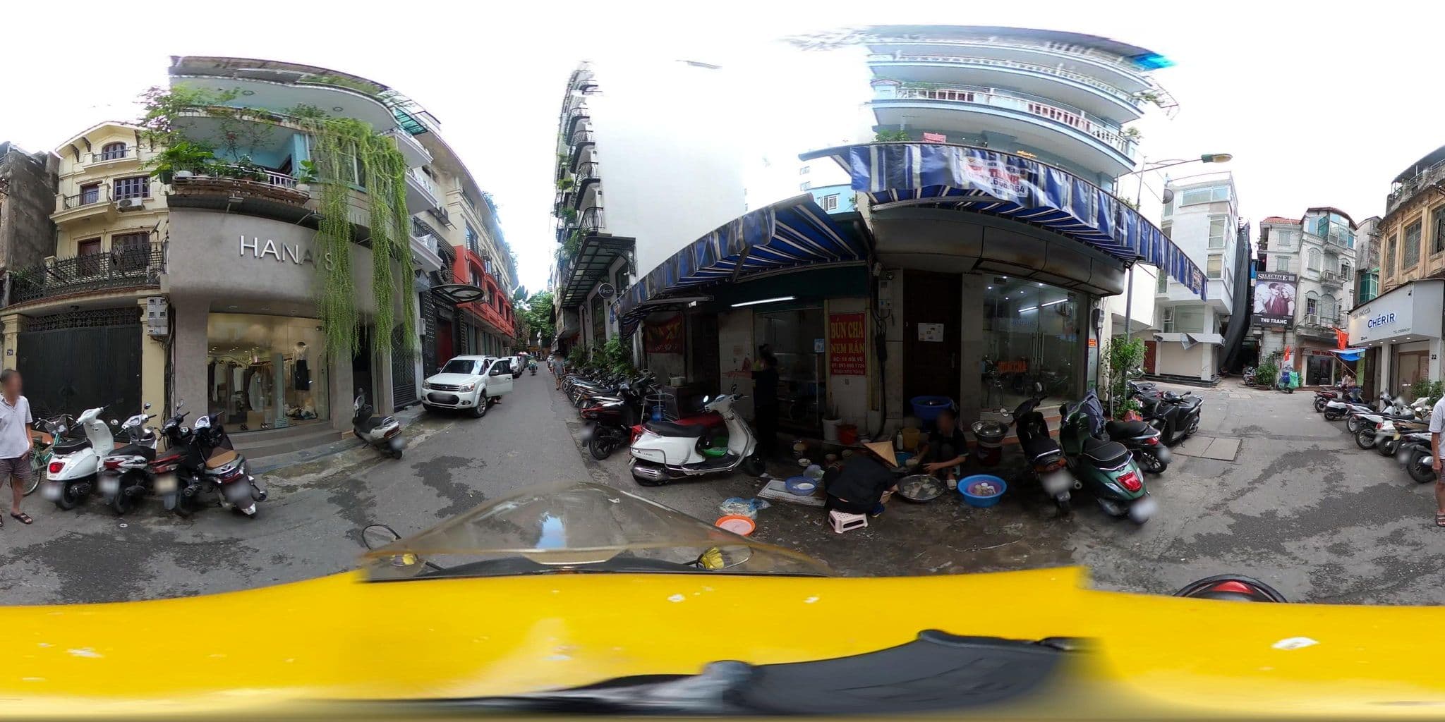 Street view near Hanoi Central Hotel & Residence, Hoàn Kiếm — © bemaps_hn_kien (CC BY-SA · Mapillary)