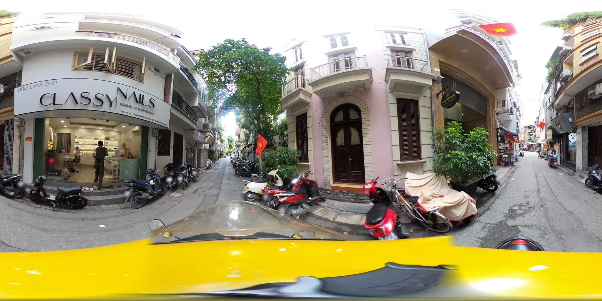 Street view near Sunrise hotel, Hoàn Kiếm — © bemaps_hn_kien (CC BY-SA · Mapillary)