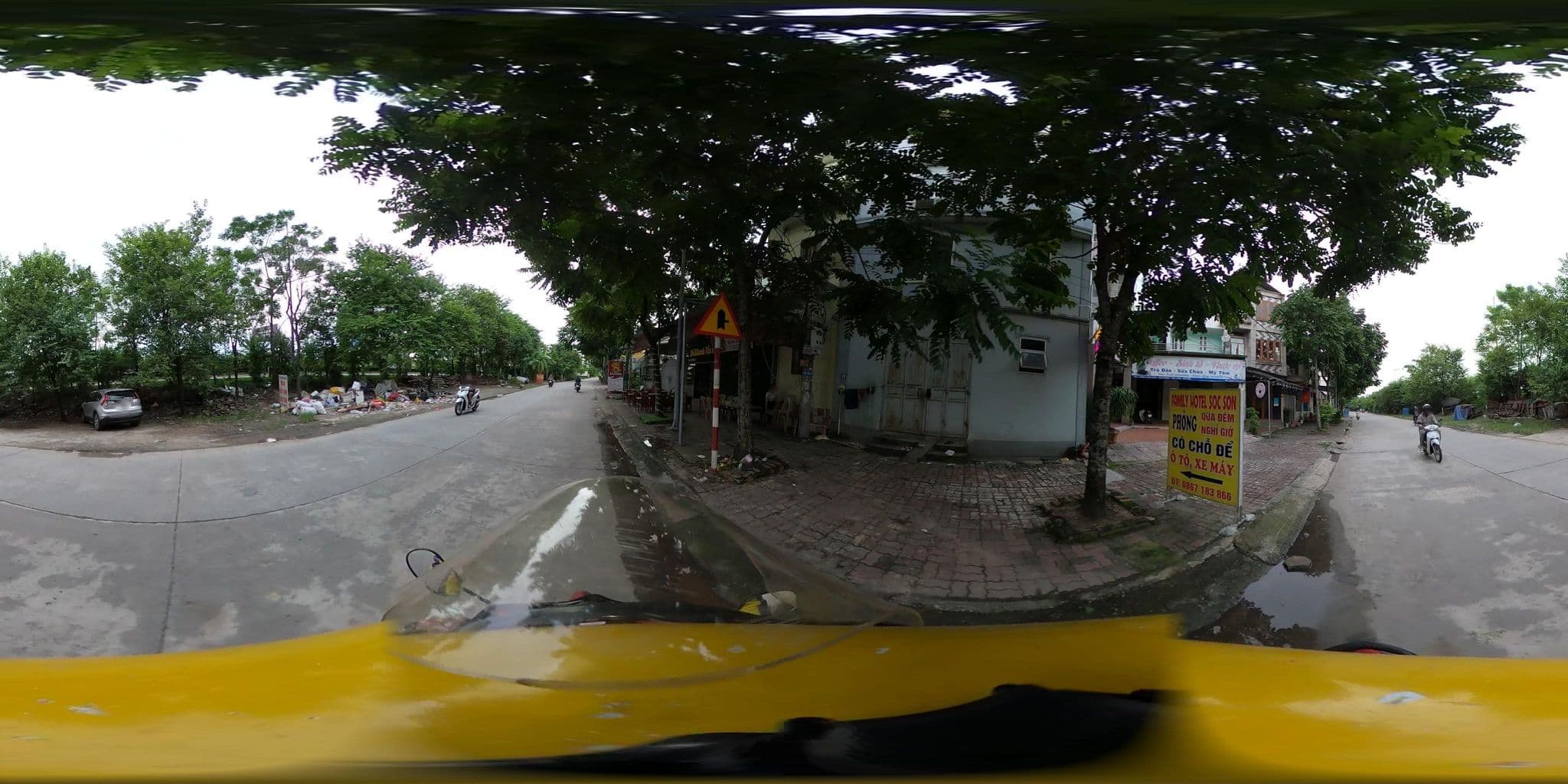 Street view near Haap Transit Hotel, Sóc Sơn — © bemaps_hn_kien (CC BY-SA · Mapillary)