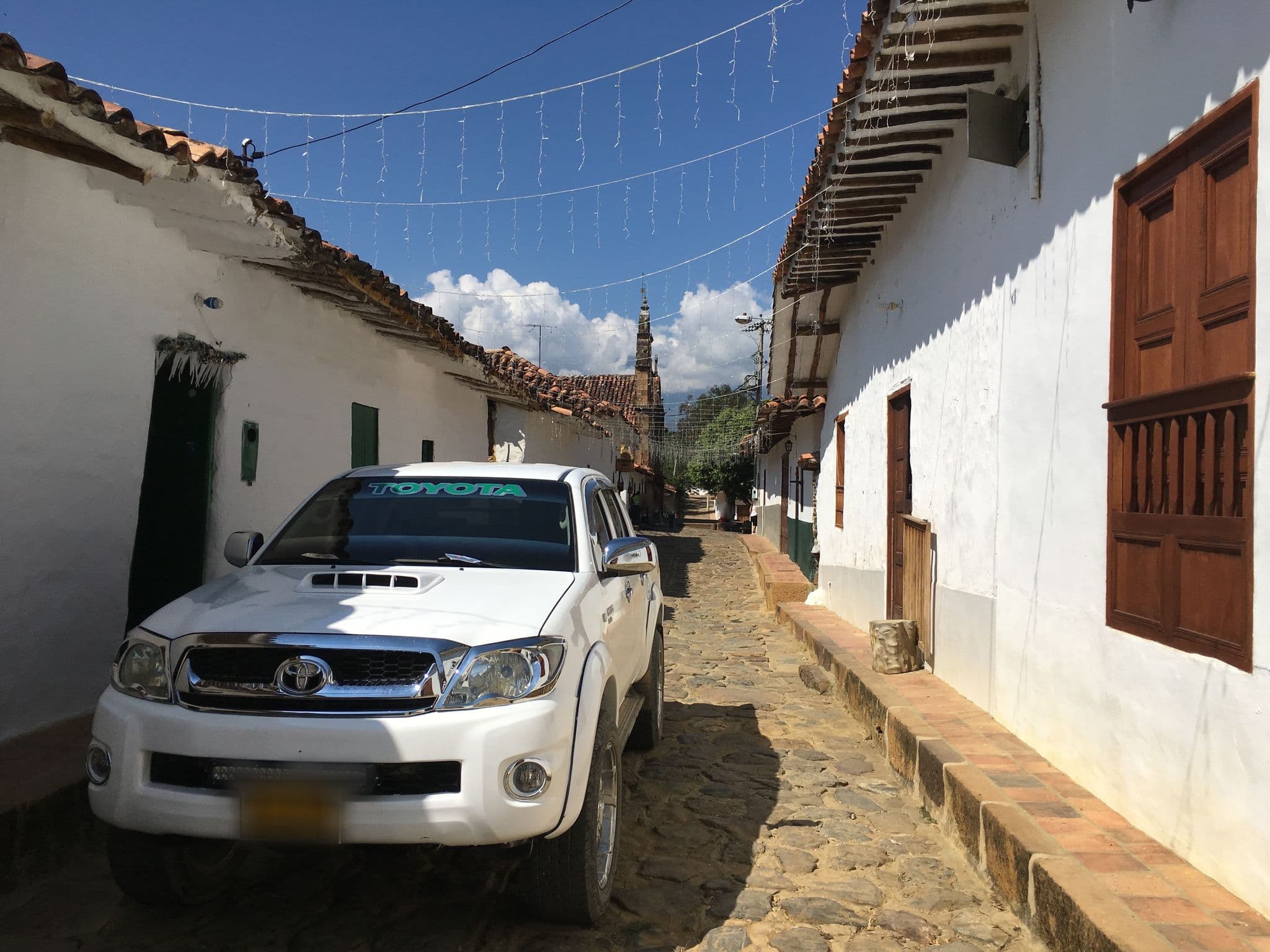 Street view near Misiá Custodia Hotel Boutique, Barichara — © nicovargas (CC BY-SA · Mapillary)