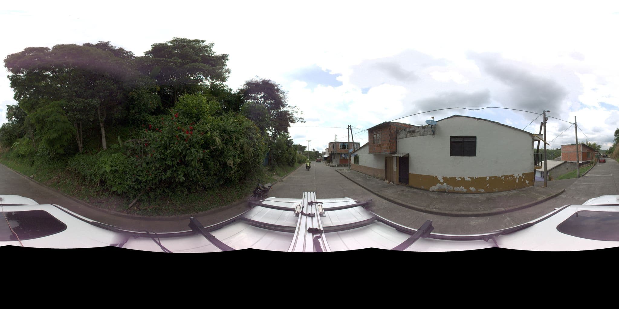 Street view near Bambu, Montenegro — © sarahantos (CC BY-SA · Mapillary)