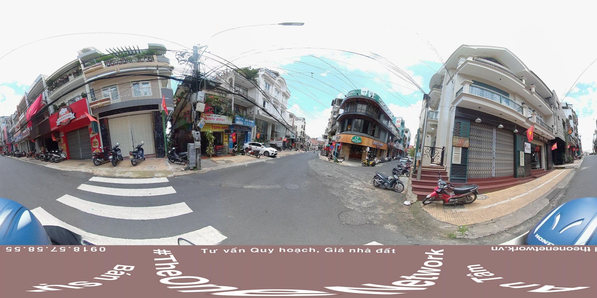 Street view near maicom Hotel, Ðà Lạt — © theonenetwork (CC BY-SA · Mapillary)