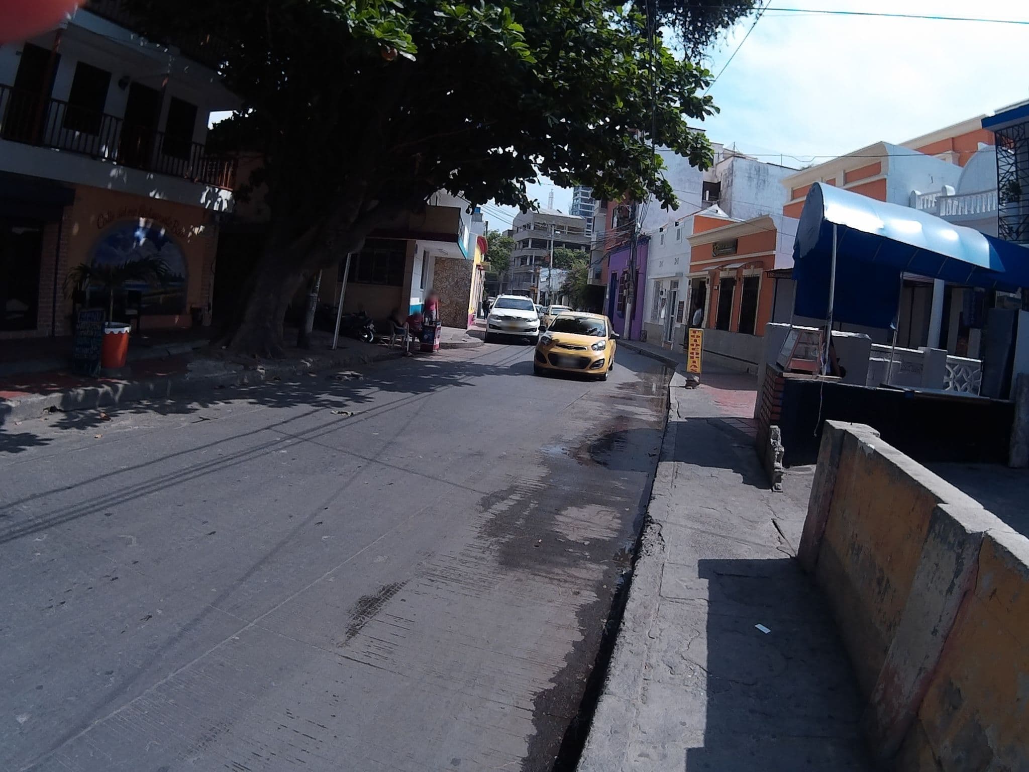 Street view near Hotel Glorien, Santa Marta