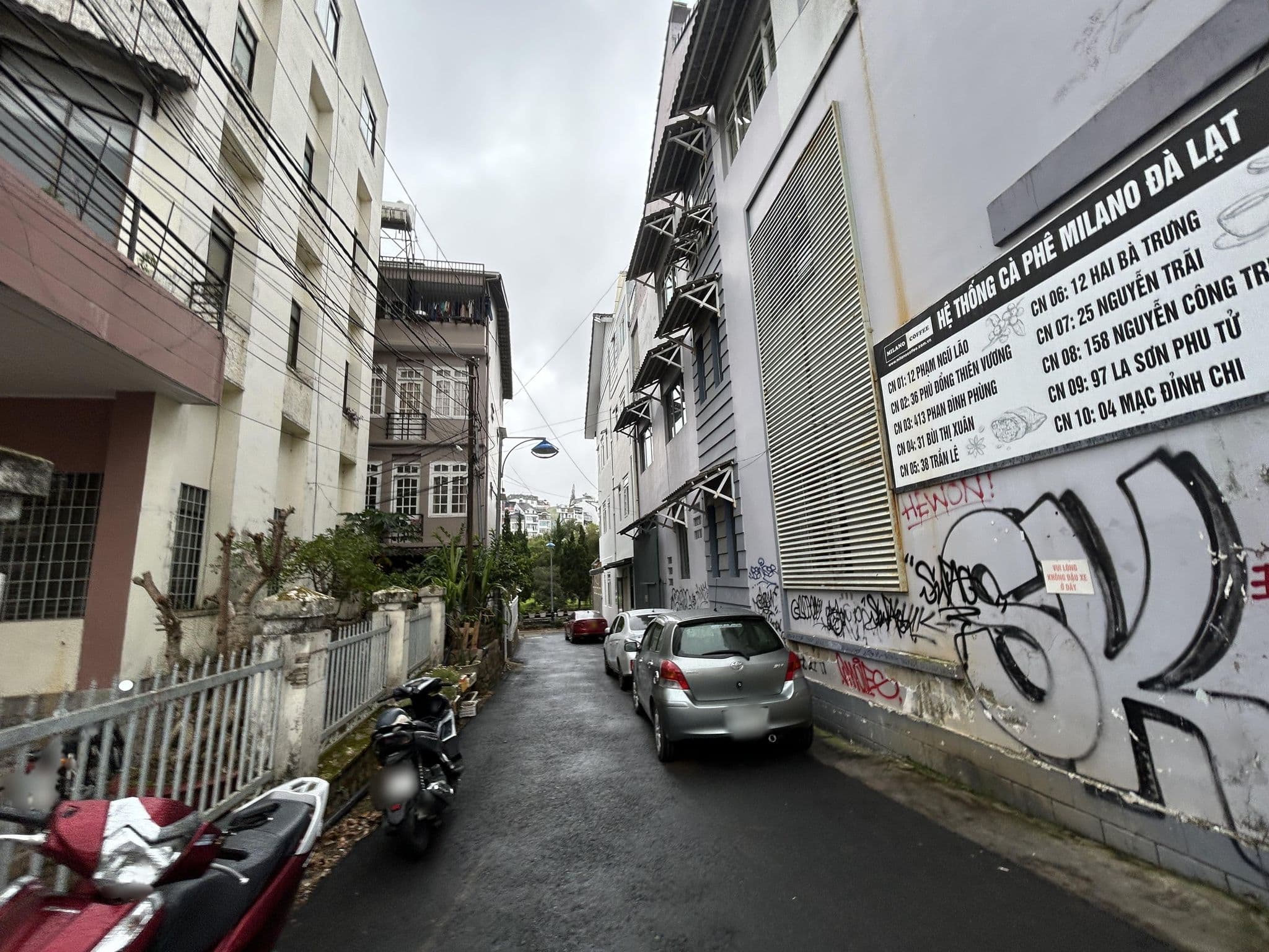 Street view near Tulip City View Hotel, Ðà Lạt — © ruslan_fat (CC BY-SA · Mapillary)