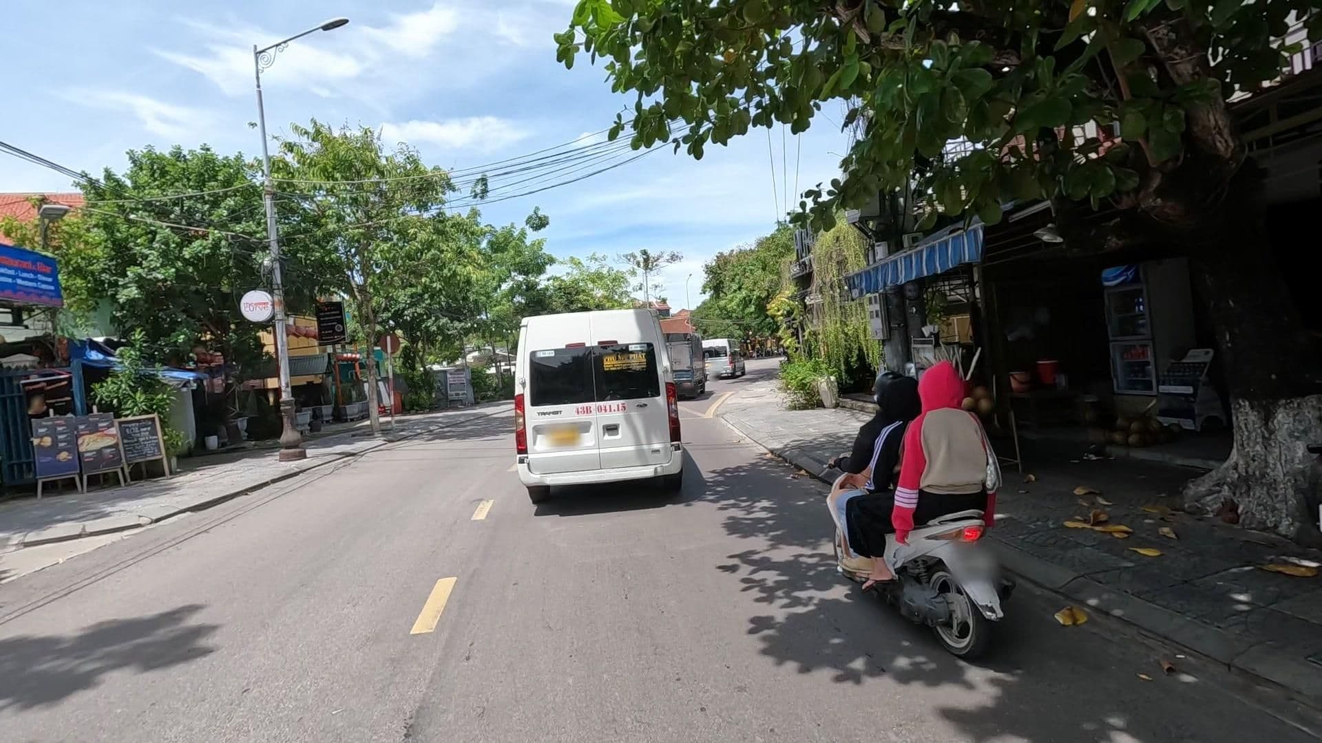 Street view near NuNi homestay, Hoi An — © lucomsky (CC BY-SA · Mapillary)